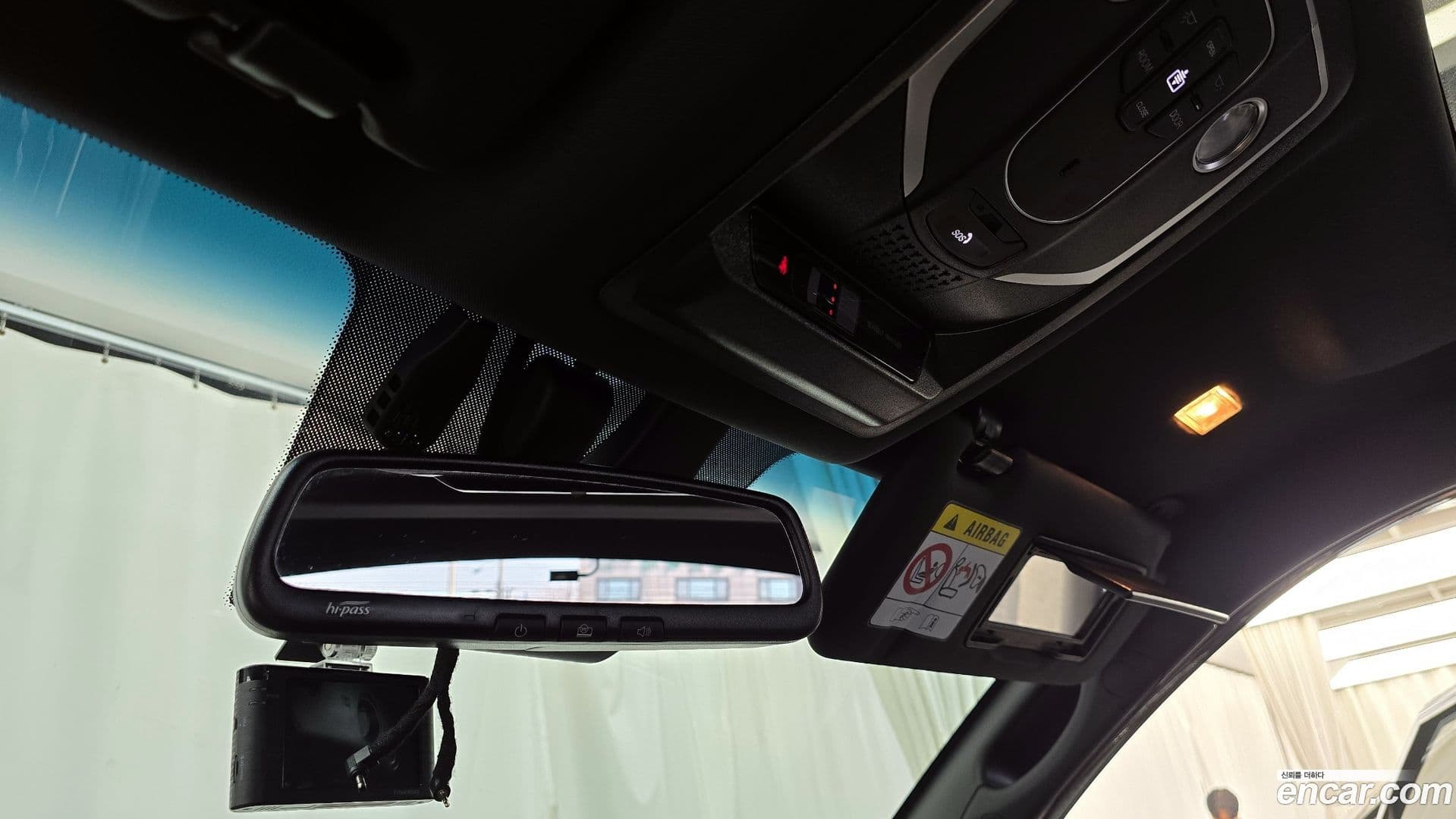 Main__Slider__Photo:Rexton KG Mobility 2023.5-26