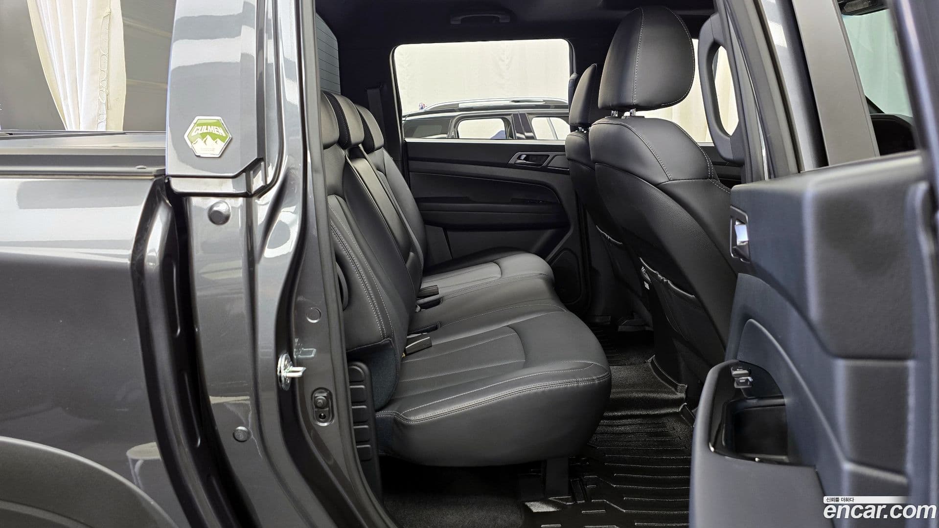 Main__Slider__Photo:Rexton KG Mobility 2023.5-29