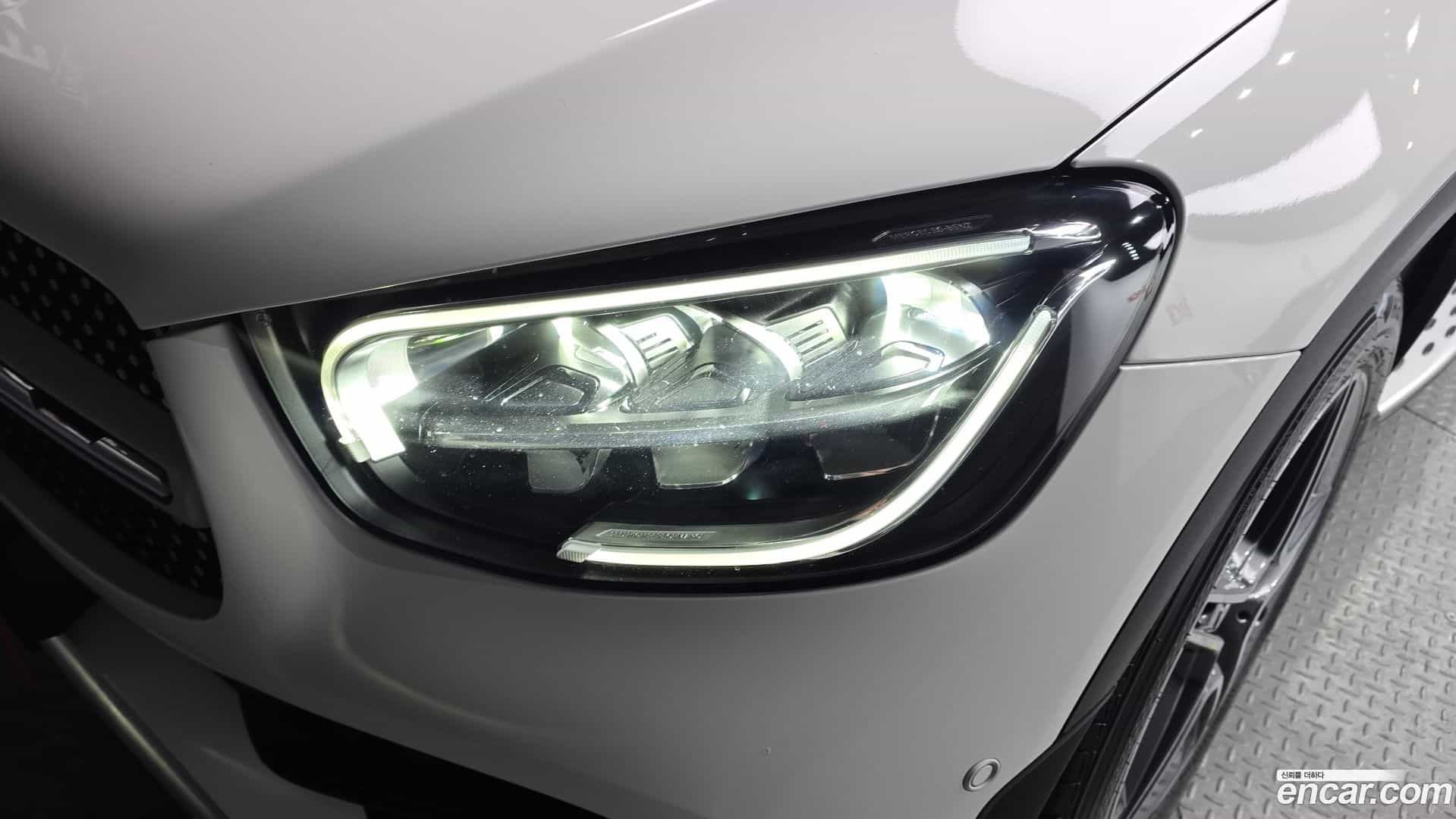 GLC-Class Mercedes-Benz 2021.4-OUTER-032