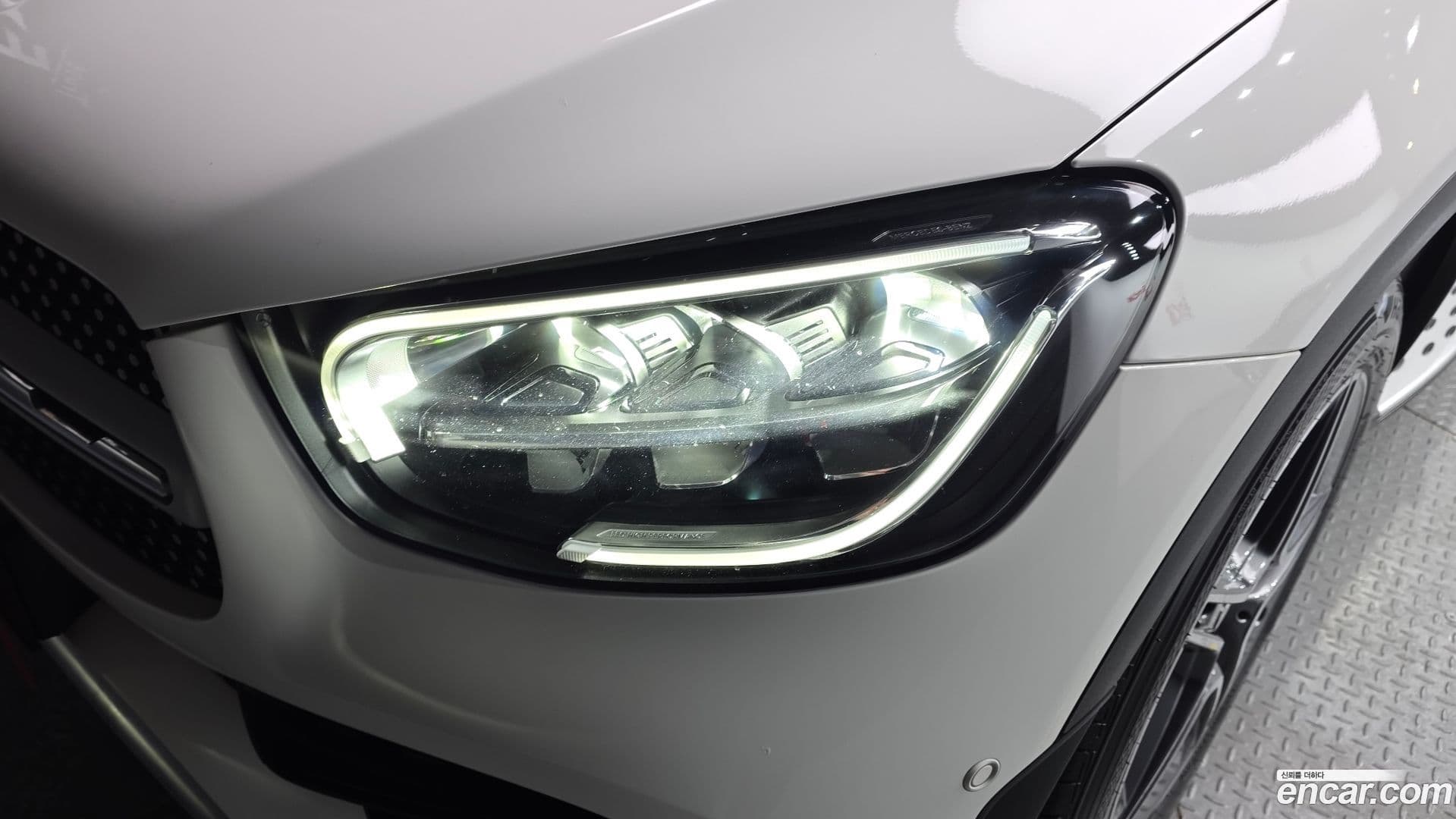 Main__Slider__Photo:GLC-Class Mercedes-Benz 2021.4-21