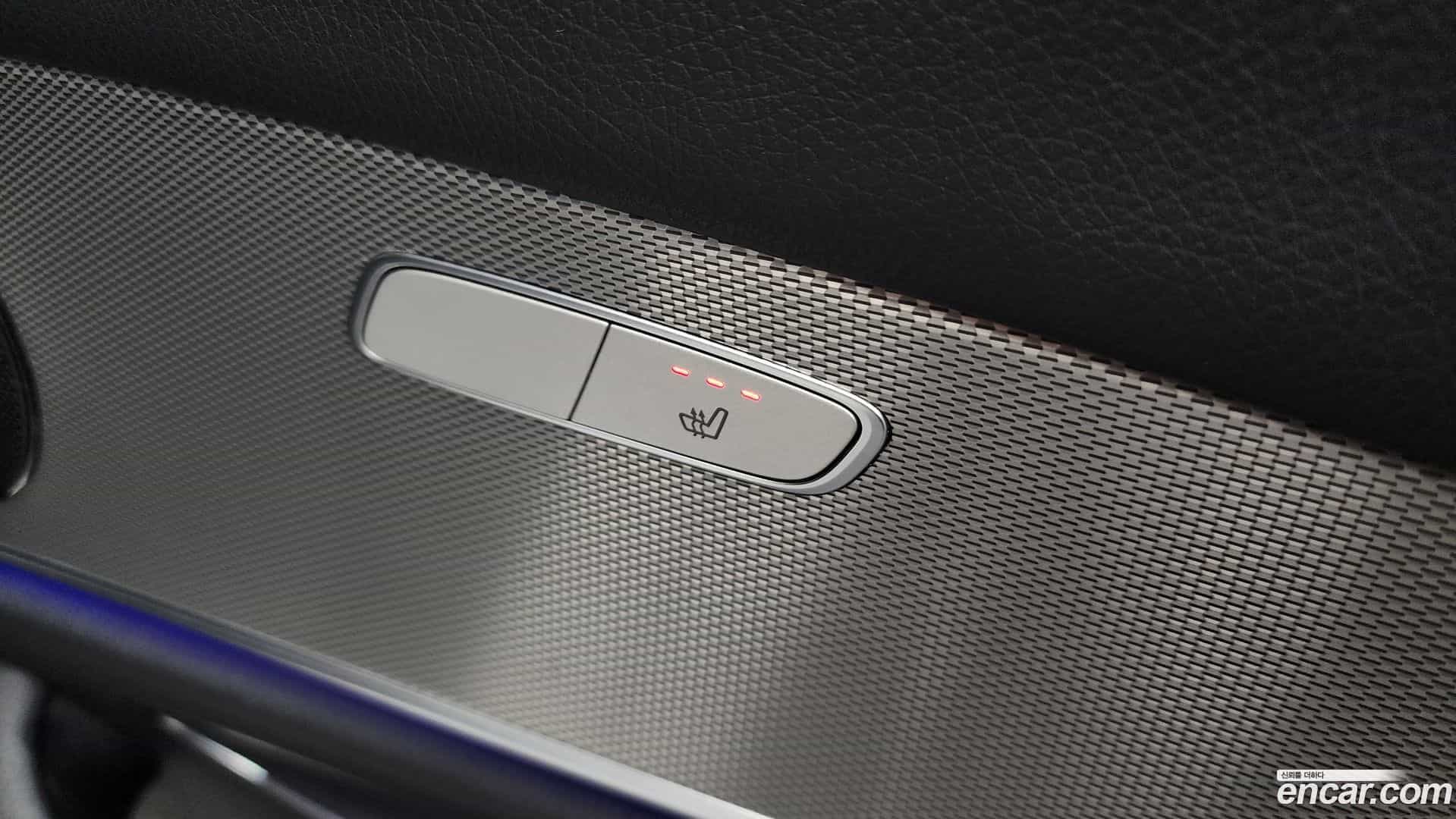 E-Class Mercedes-Benz 2019.6-OPTION-022
