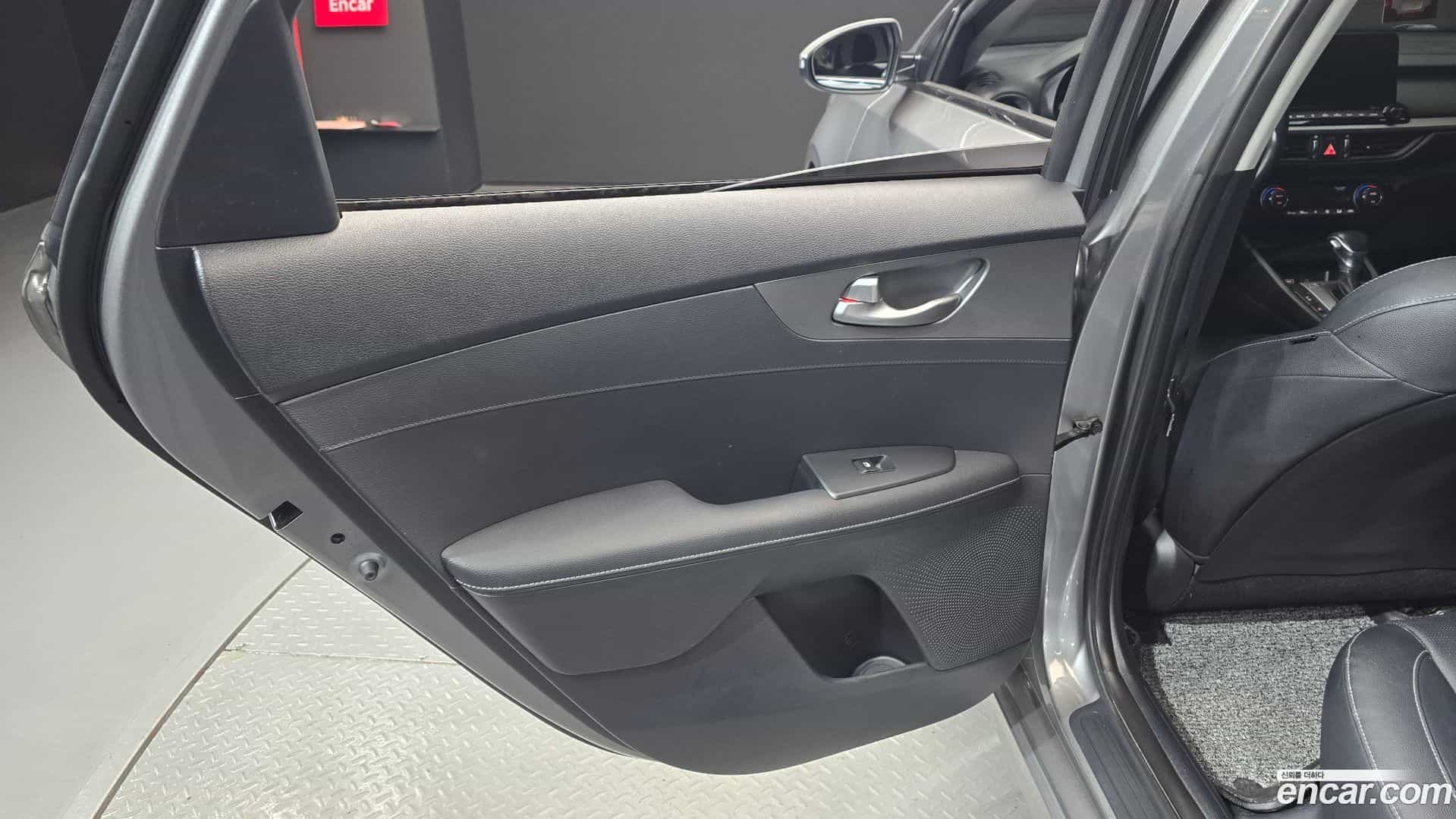 K3 Kia 2019.3-INNER-035