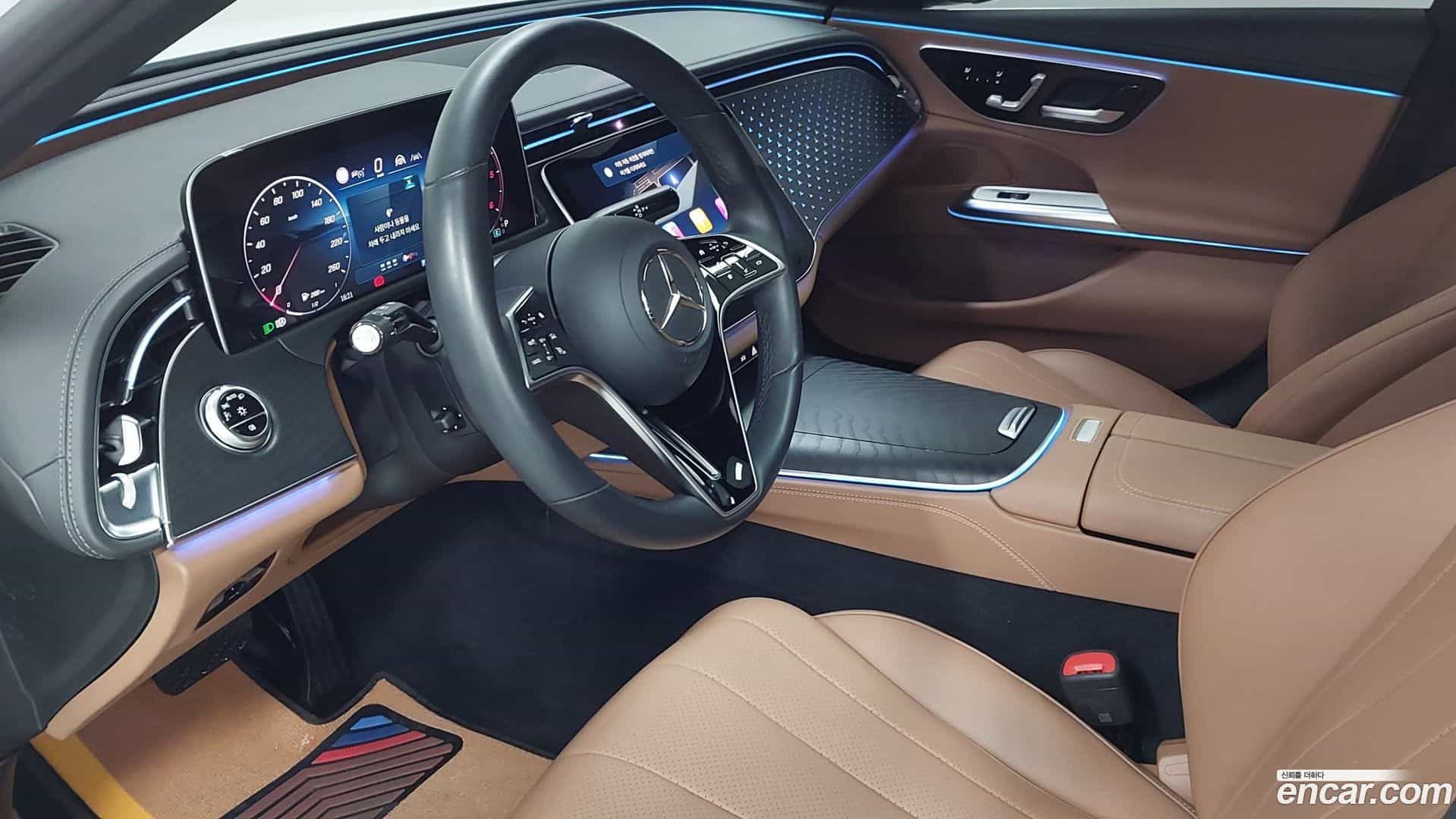 E-Class Mercedes-Benz 2024.8-OPTION-018