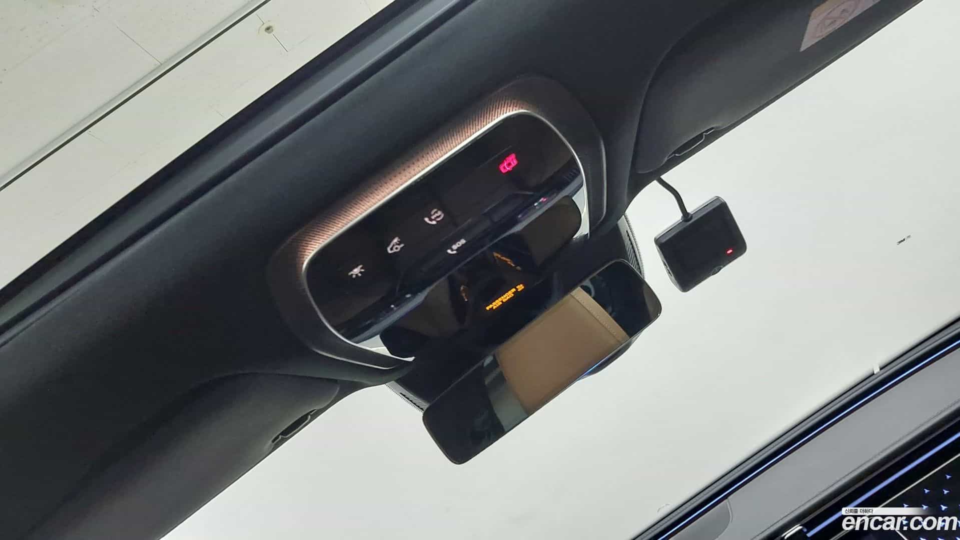 E-Class Mercedes-Benz 2024.8-OPTION-021