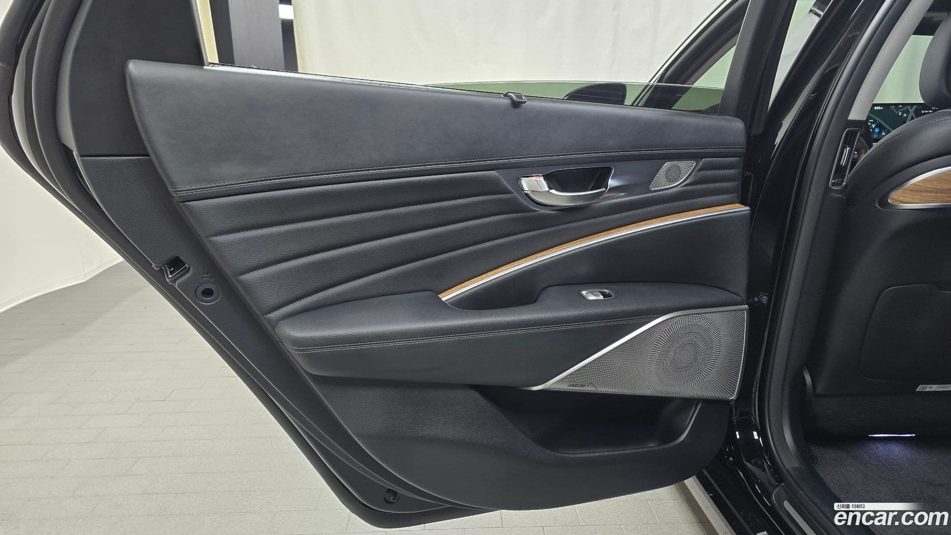 Main__Slider__Photo:K9 Kia 2023.3-24