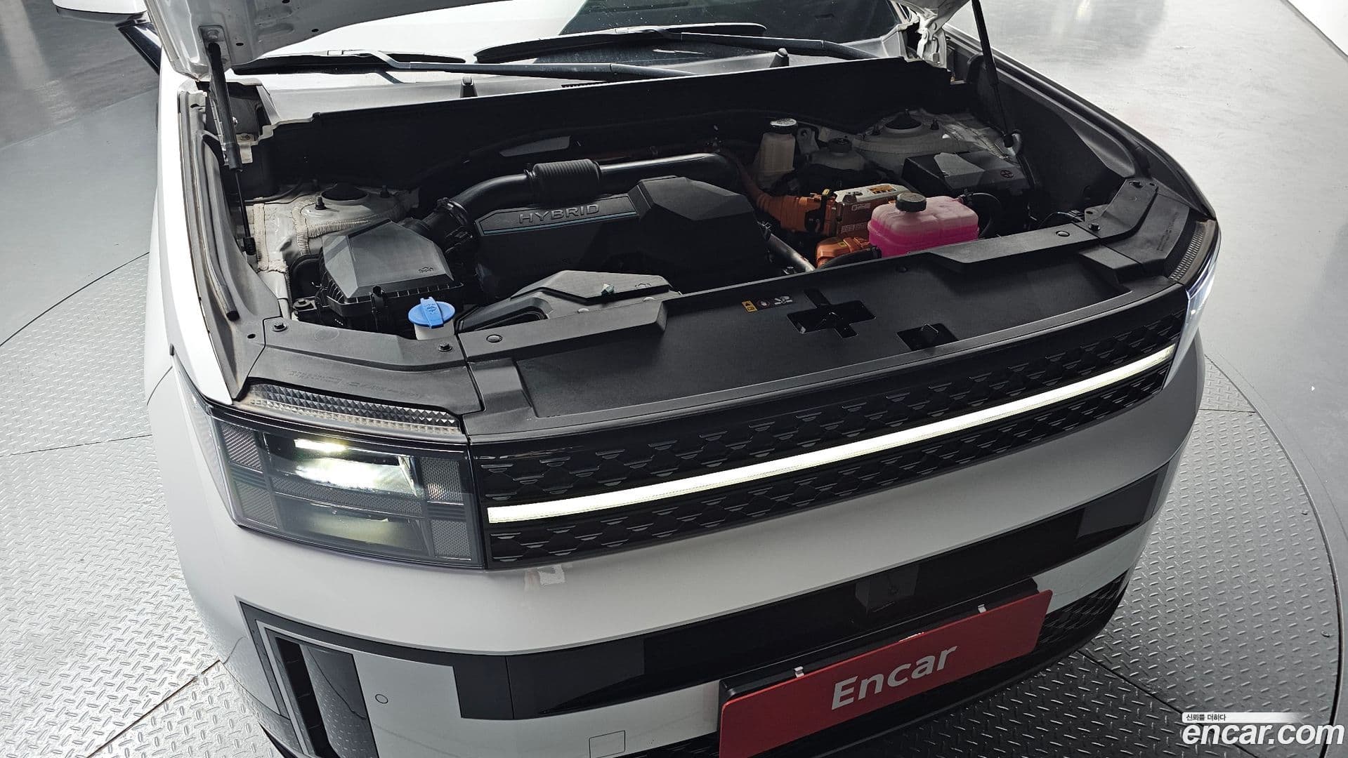 Main__Slider__Photo:Santafe Hyundai 2024.3-5