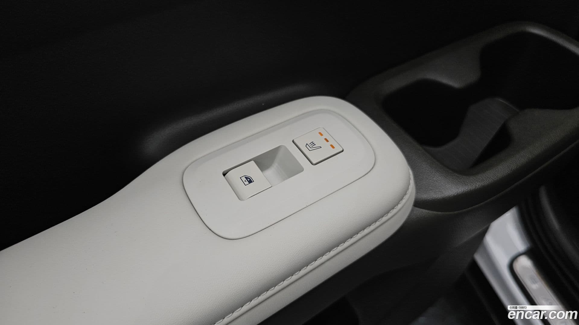 Main__Slider__Photo:Santafe Hyundai 2024.3-18