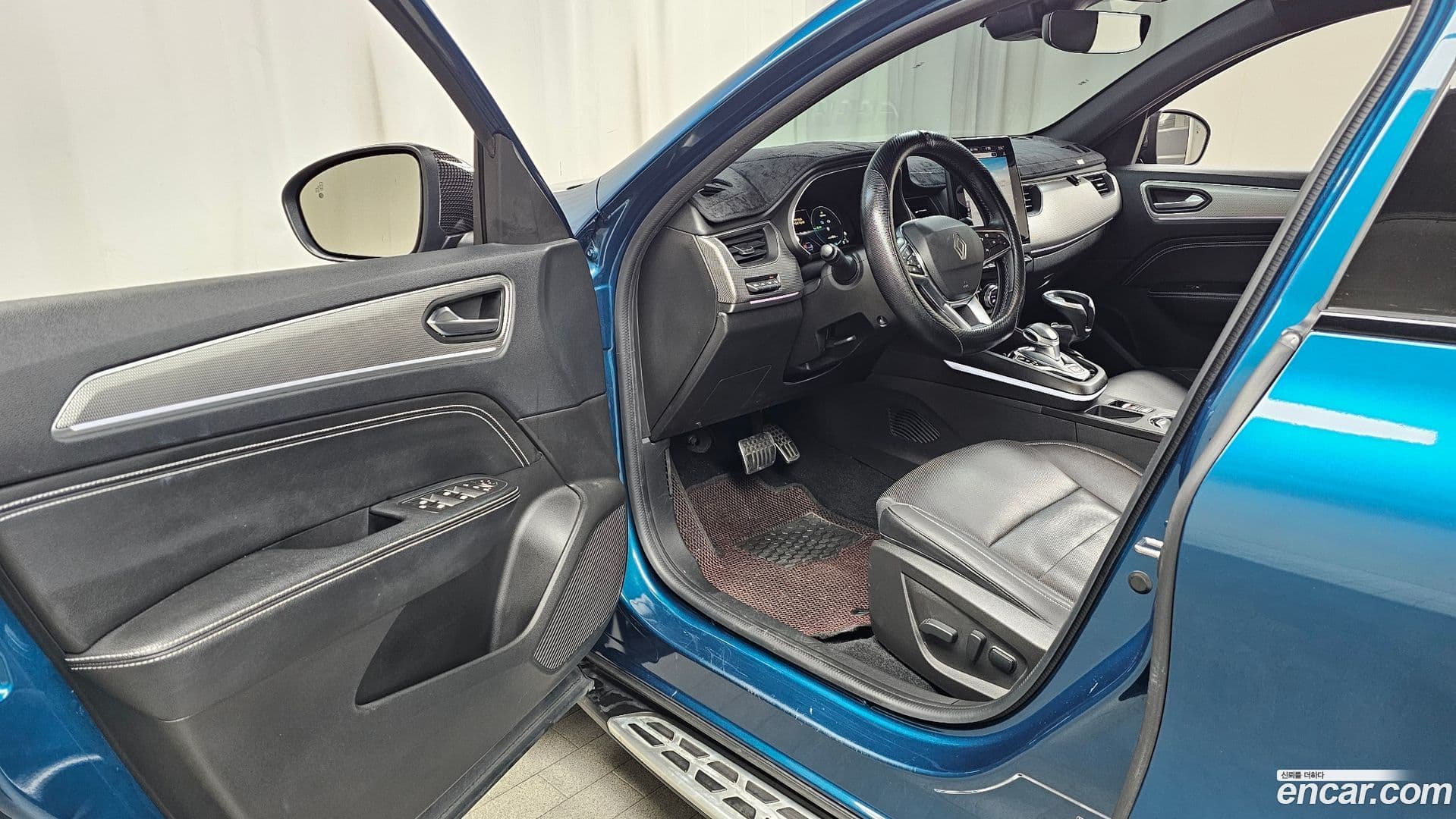 Main__Slider__Photo:XM3 Renault Korea 2022.9-9