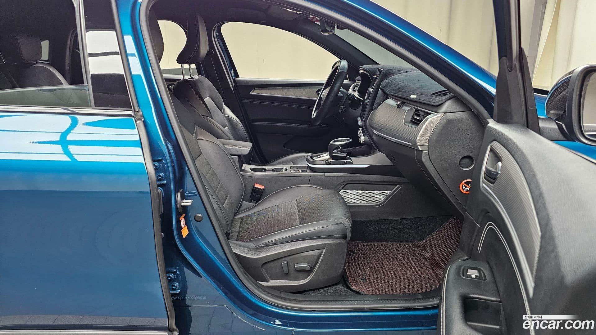 Main__Slider__Photo:XM3 Renault Korea 2022.9-10