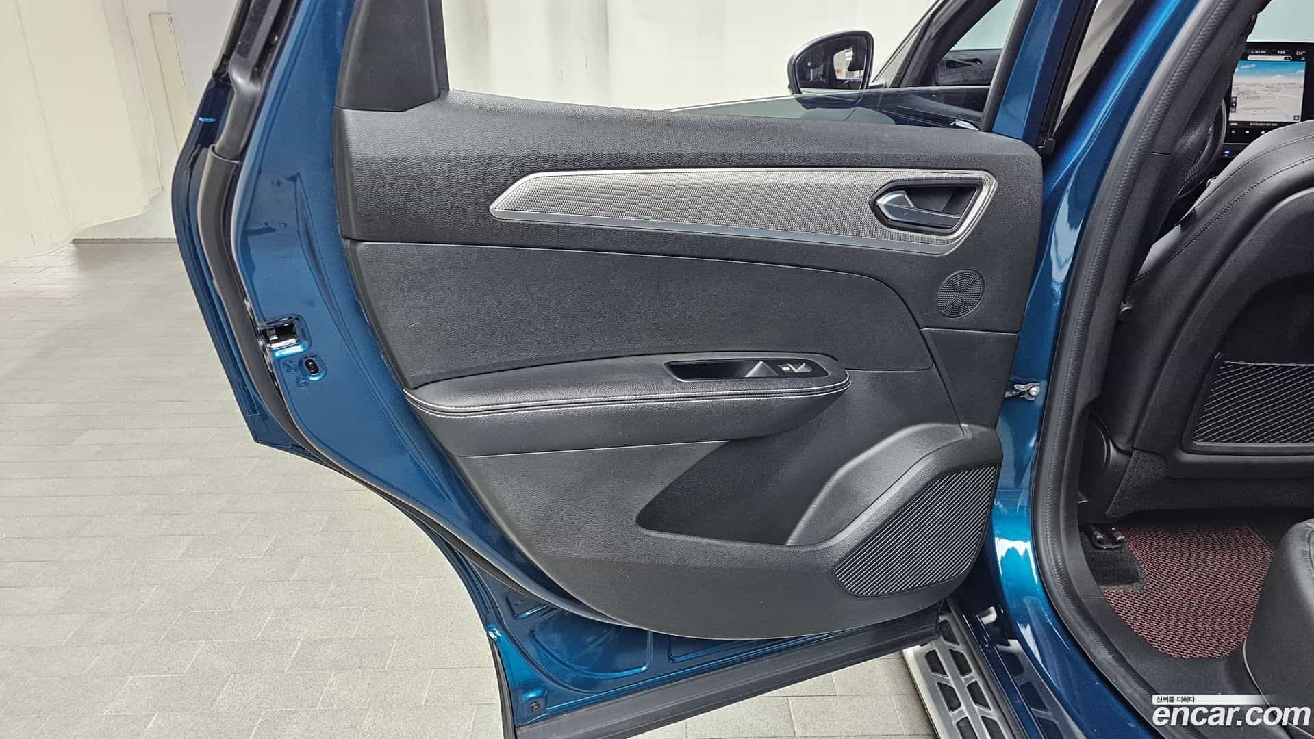 XM3 Renault Korea 2022.9-INNER-035