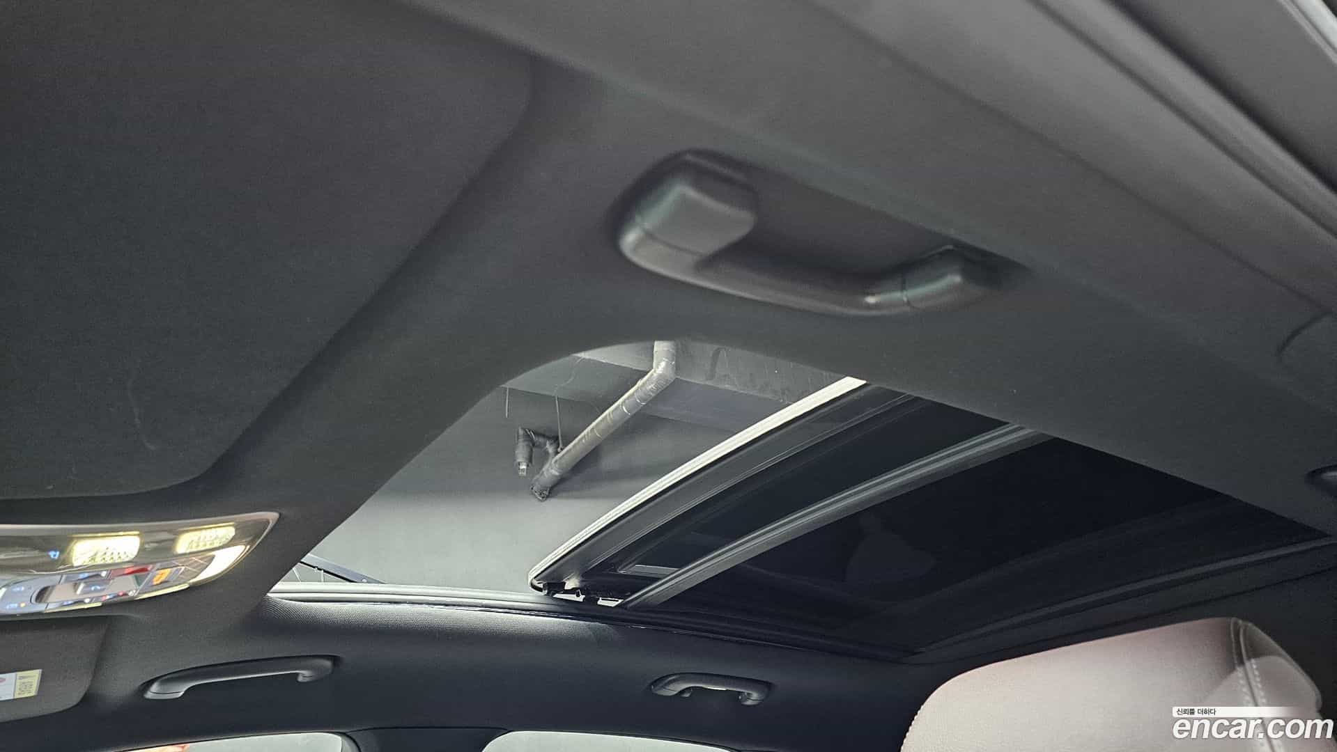 Q4 e-tron Audi 2023.11-OPTION-023