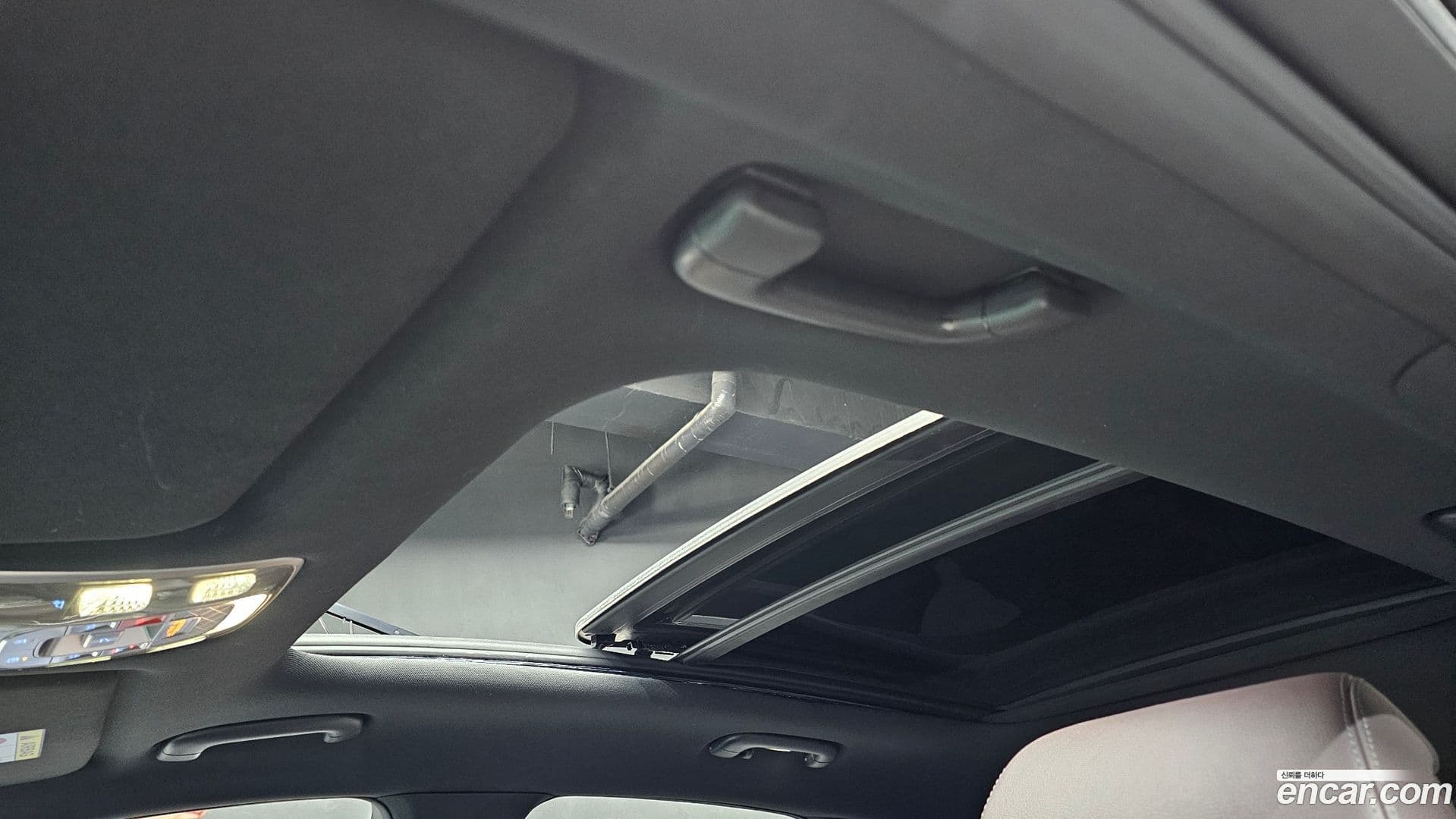 Main__Slider__Photo:Q4 e-tron Audi 2023.11-18
