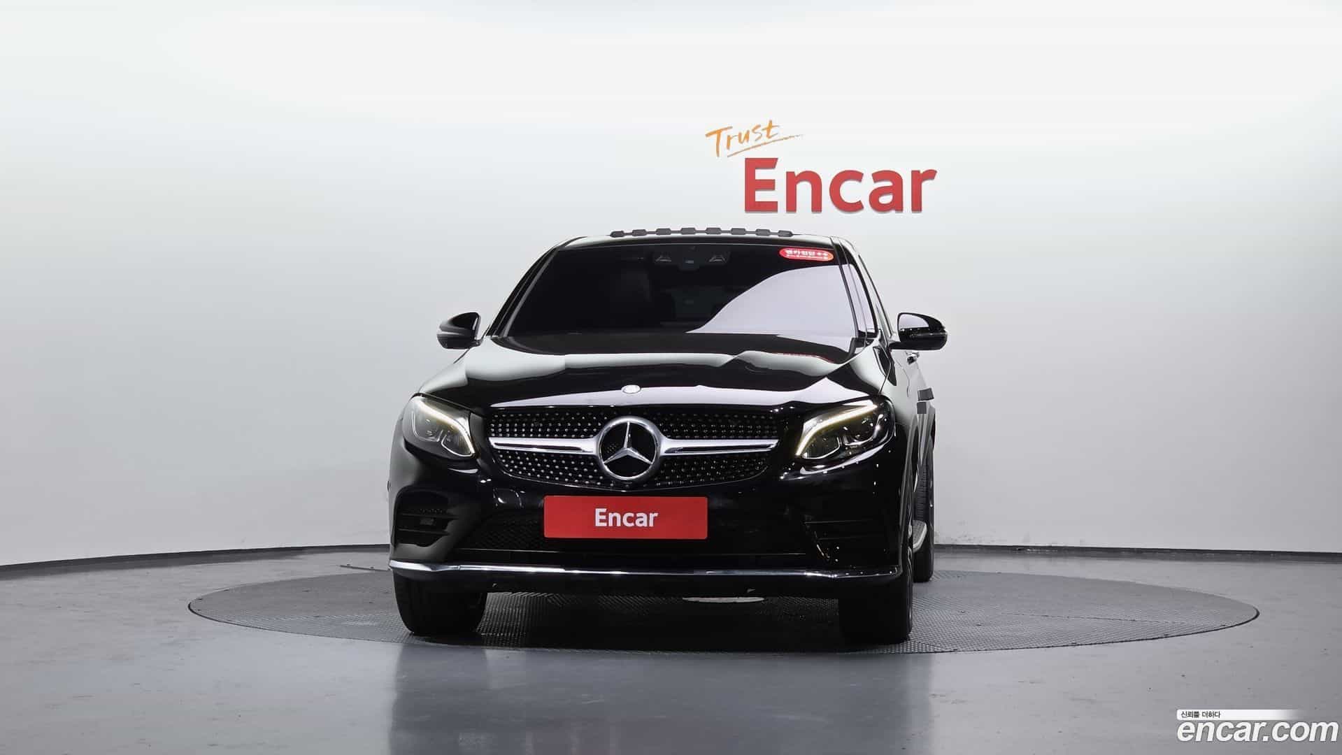 GLC-Class Mercedes-Benz 2017.5-OUTER-003