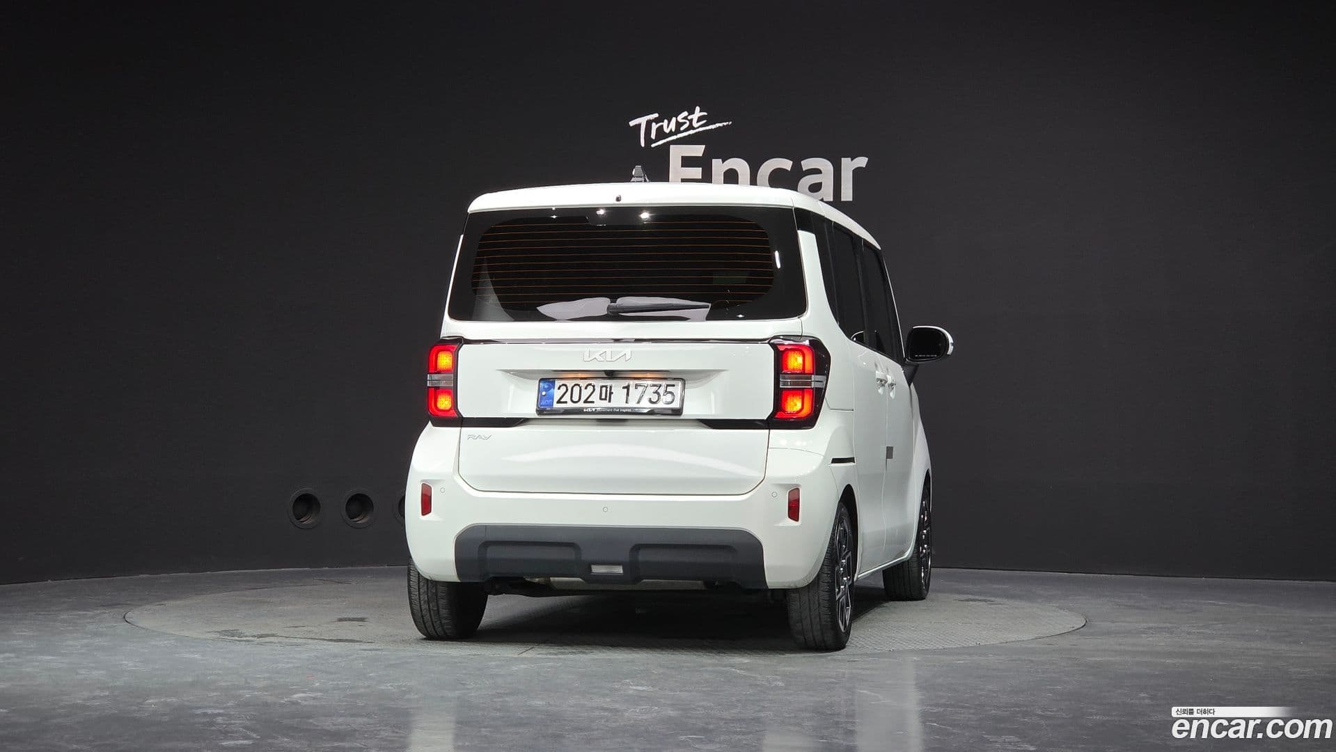 Main__Slider__Photo:RAY Kia 2022.9-3