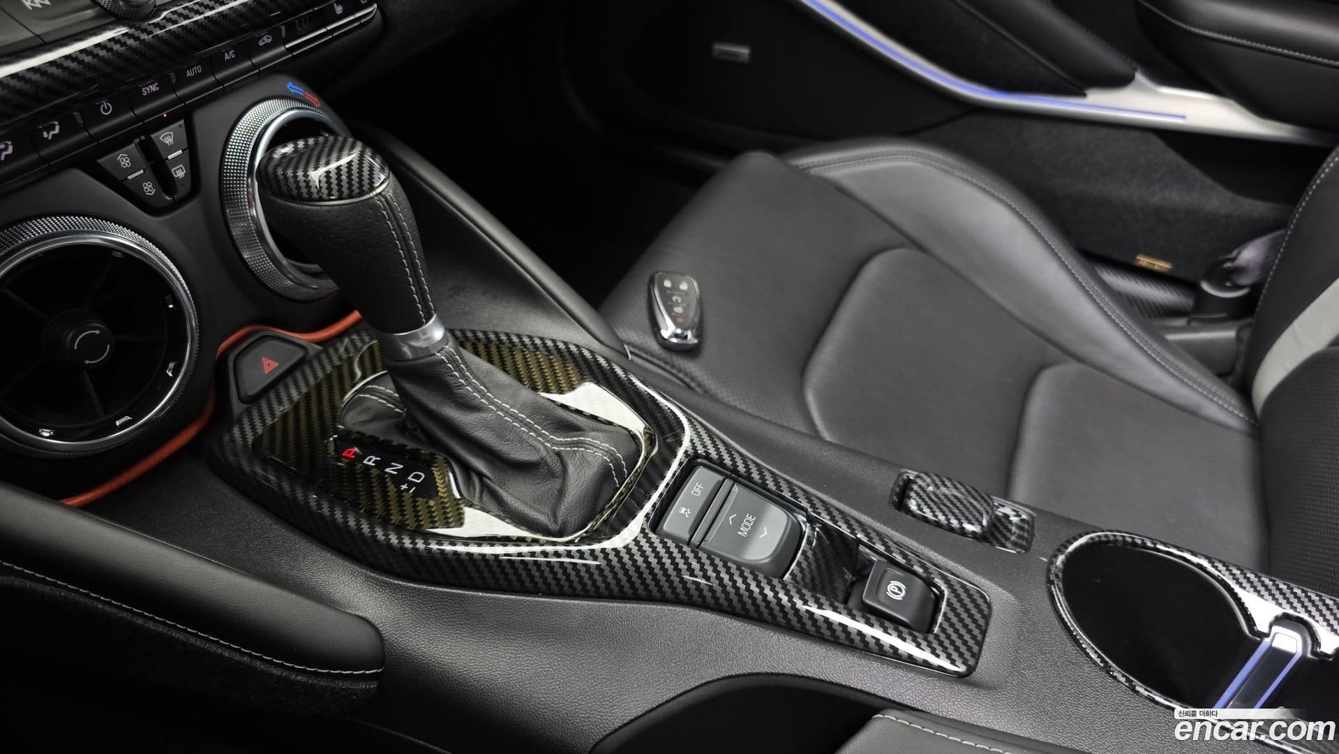 Main__Slider__Photo:Camaro Chevrolet 2017.5-8