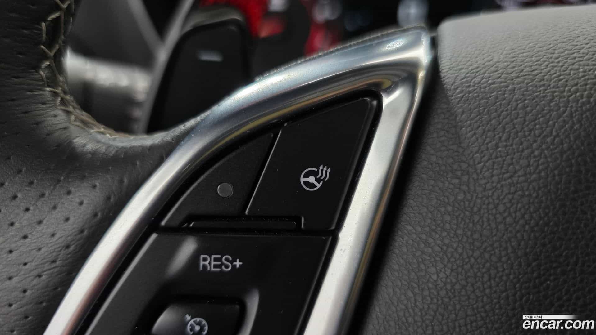 Camaro Chevrolet 2017.5-OPTION-041