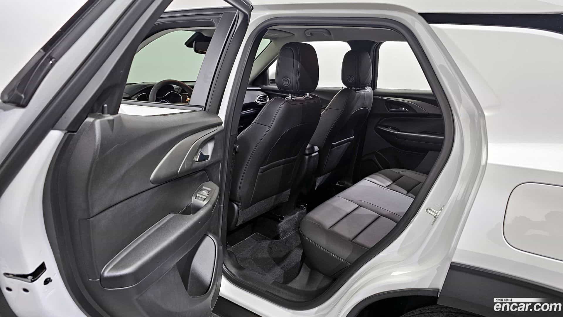 Trailblazer Chevrolet 2021.2-OPTION-015