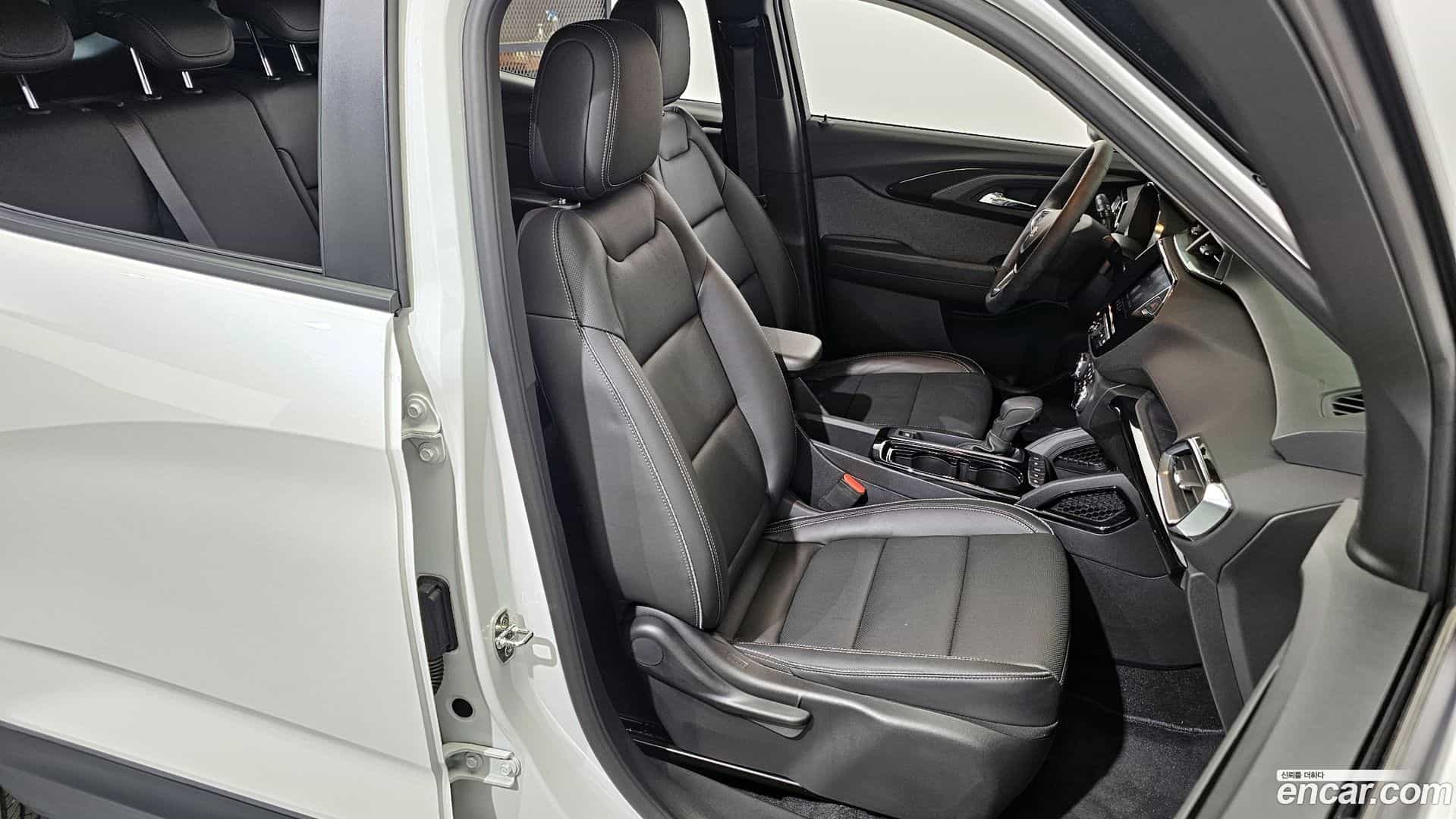 Trailblazer Chevrolet 2021.2-OPTION-016