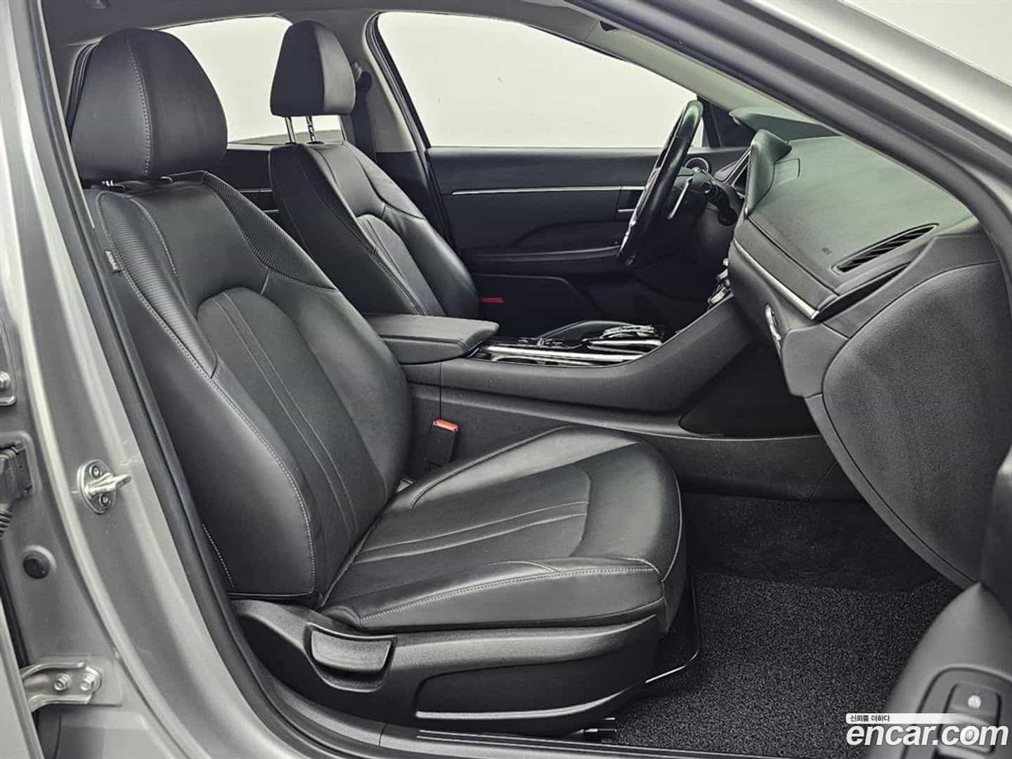 Sonata Hyundai 2020.0-INNER-010