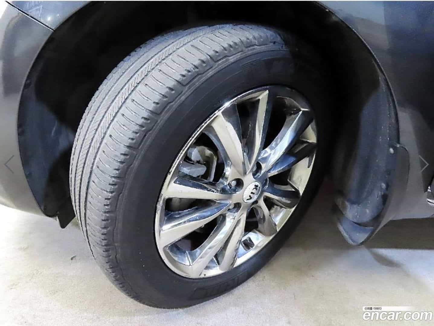 Canival Kia 2018.9-OPTION-024