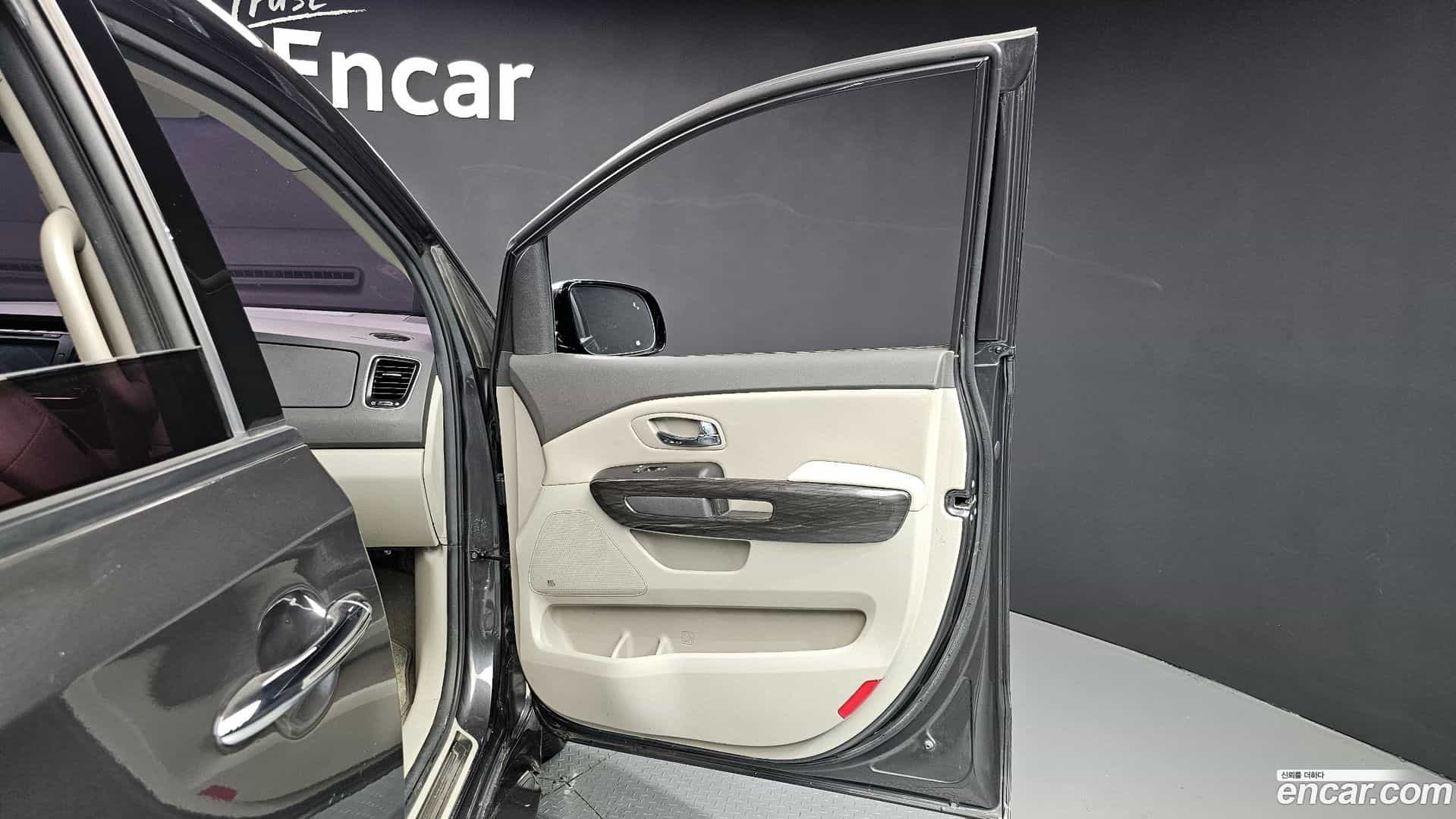Canival Kia 2017.11-INNER-035