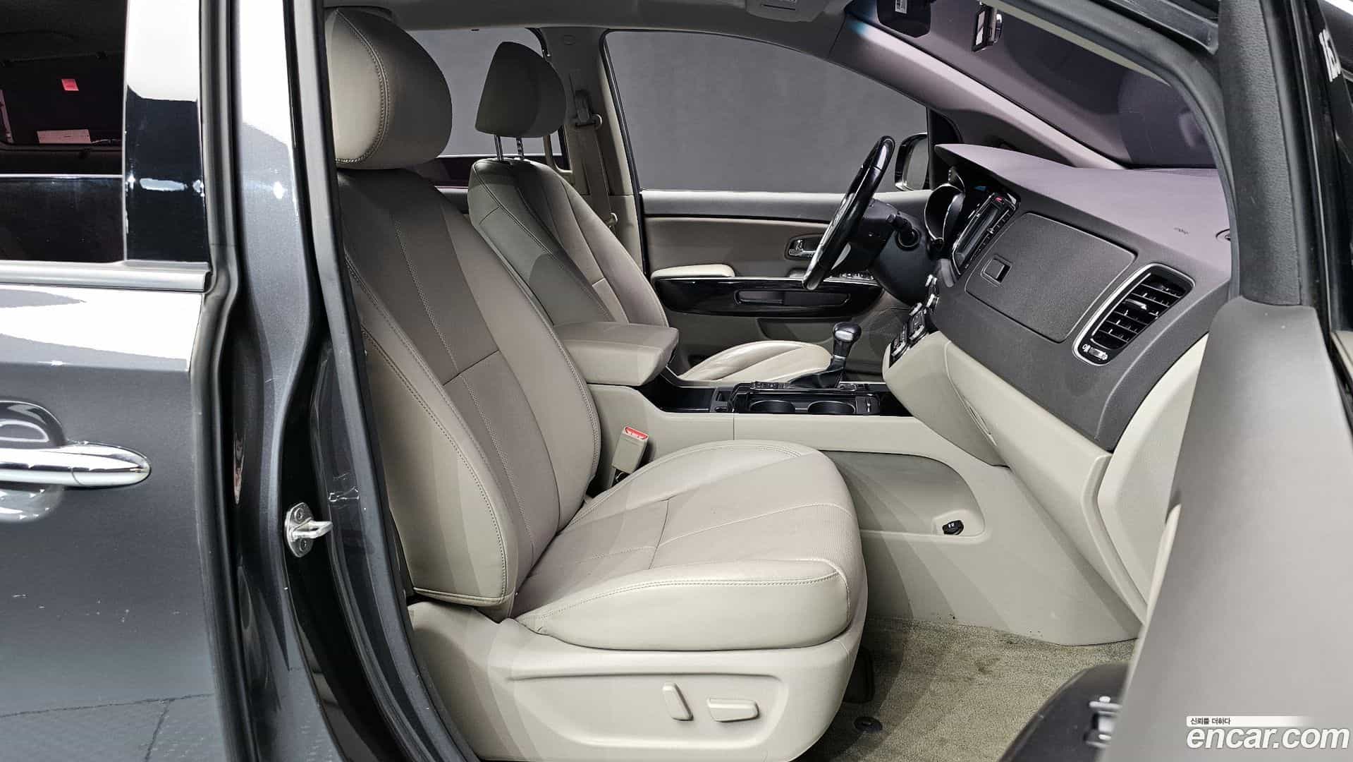Canival Kia 2017.11-INNER-036