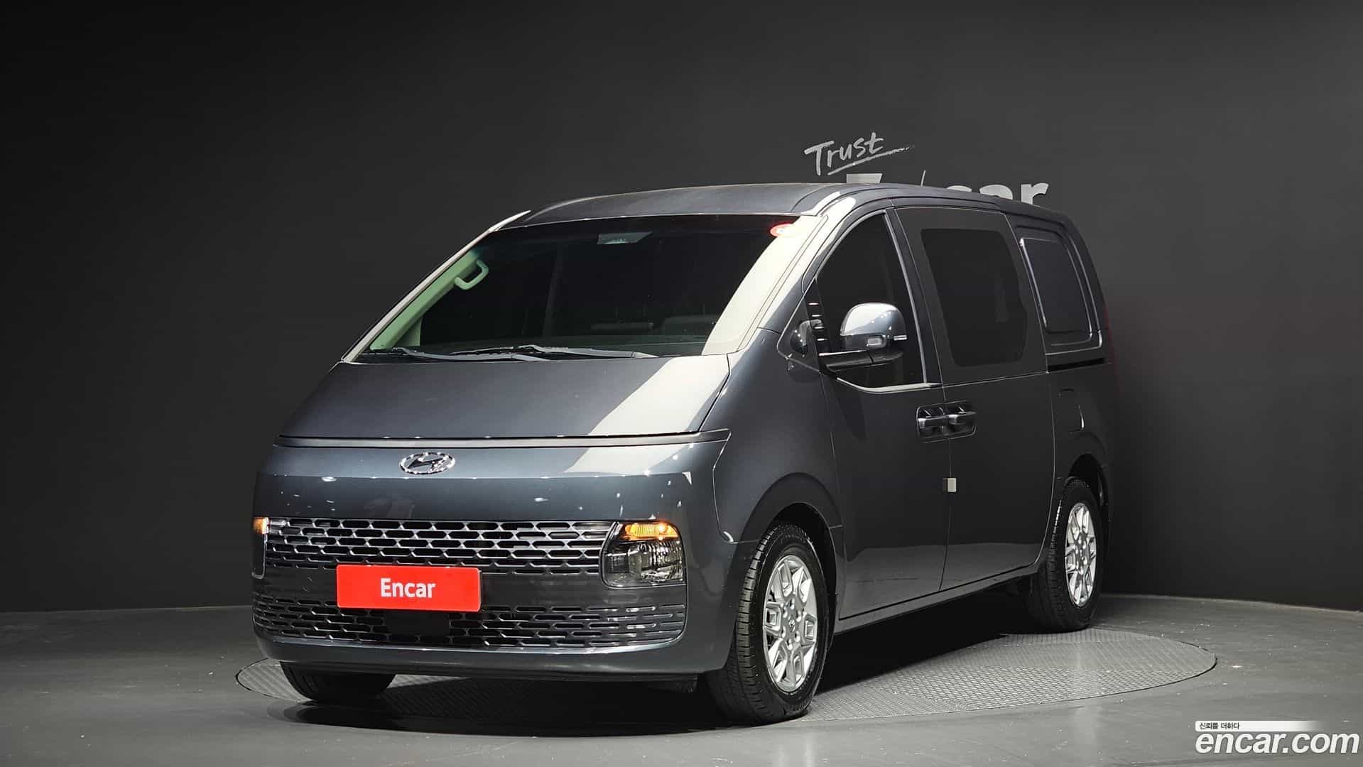Staria Hyundai 2022.2-OUTER-001