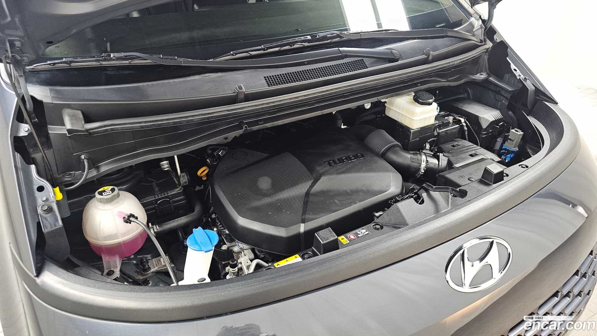 Staria Hyundai 2022.2-OUTER-006