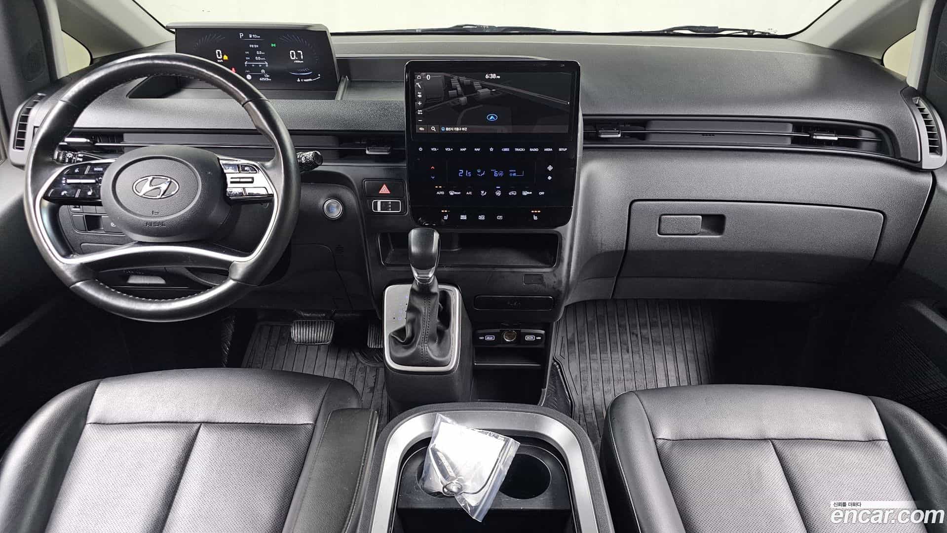 Staria Hyundai 2022.2-INNER-007