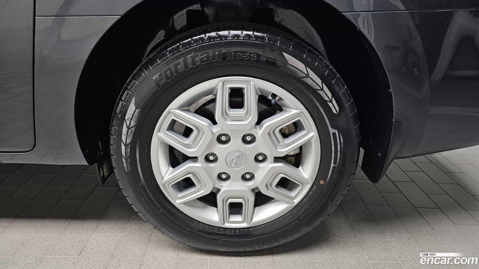 Staria Hyundai 2022.2-OUTER-031