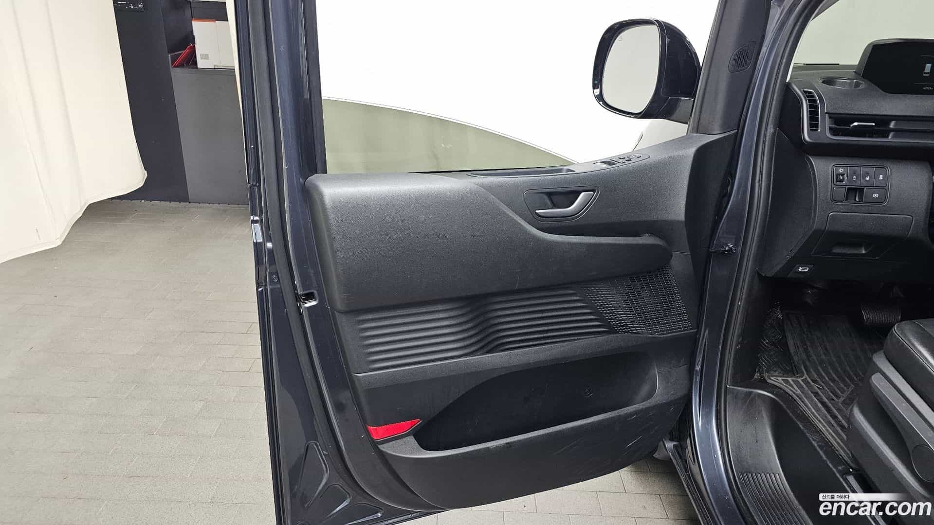 Staria Hyundai 2022.2-INNER-034