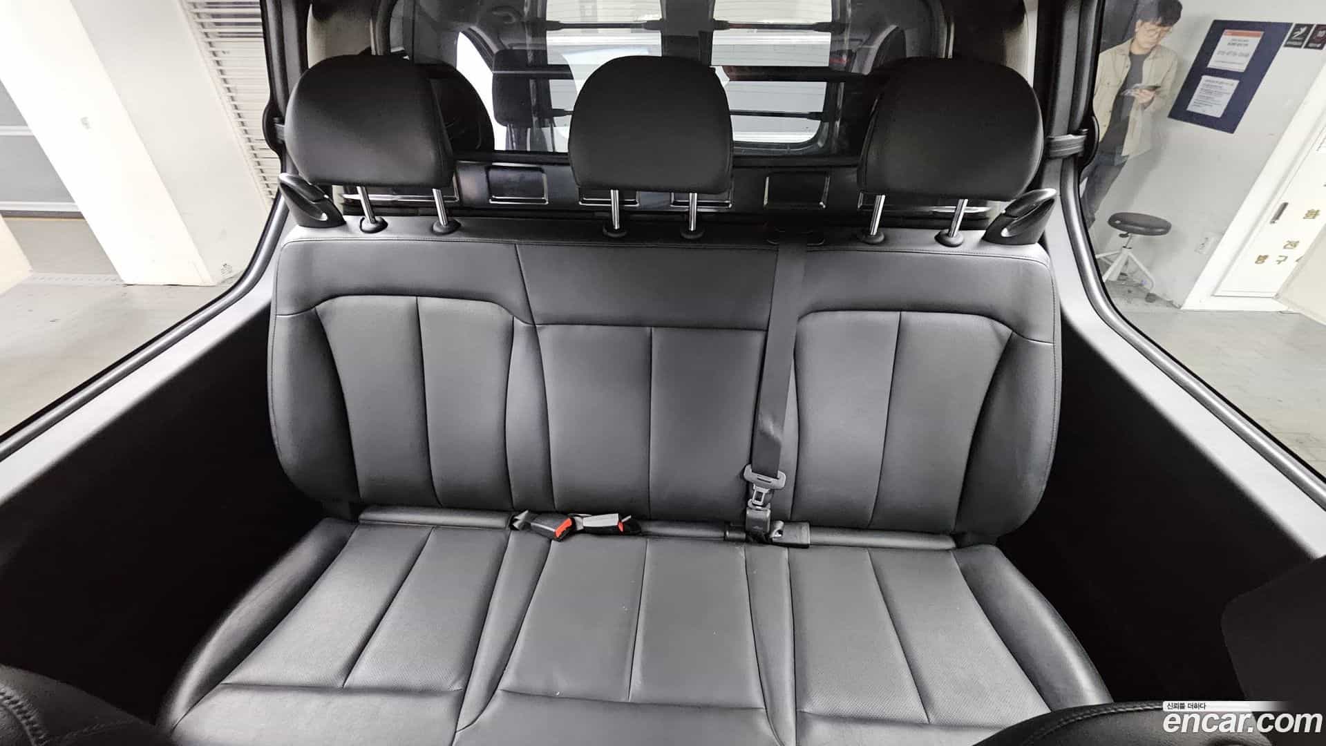 Staria Hyundai 2022.2-OPTION-042
