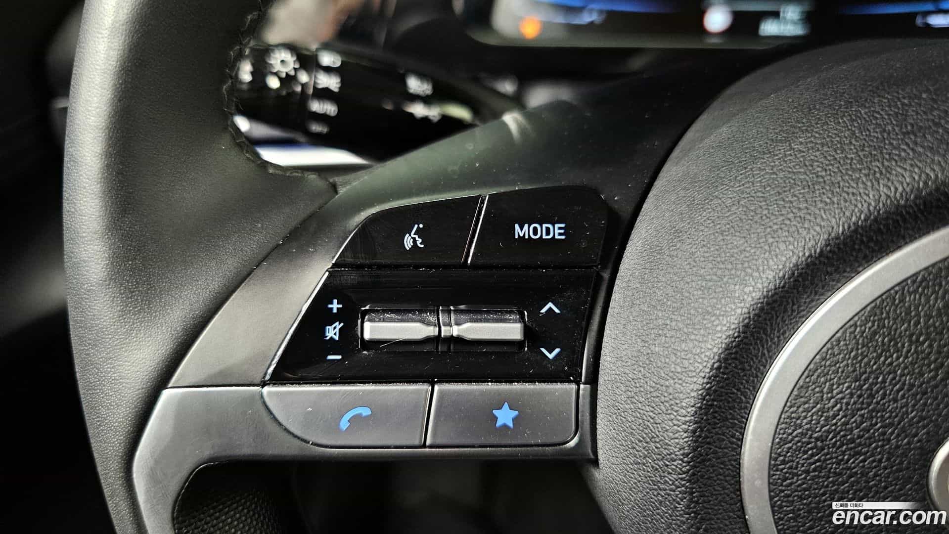 AVANTE Hyundai 2024.6-OPTION-023