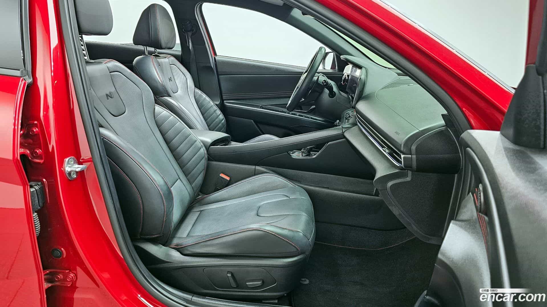 AVANTE Hyundai 2022.5-OPTION-015