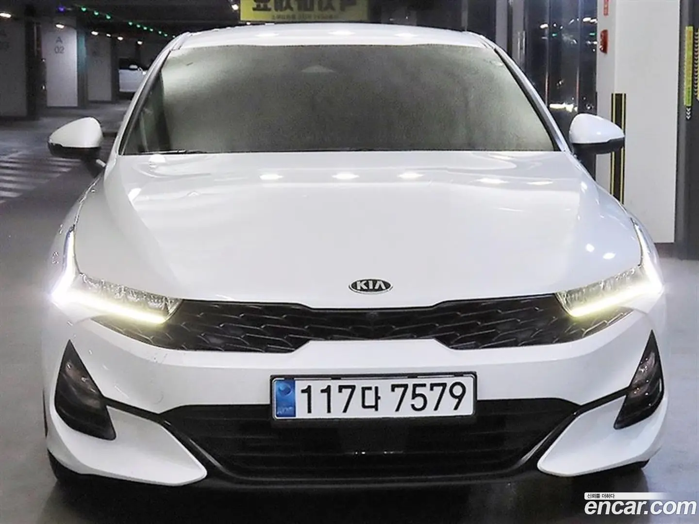 Main__Slider__Photo:K5 Kia 2019.11-1