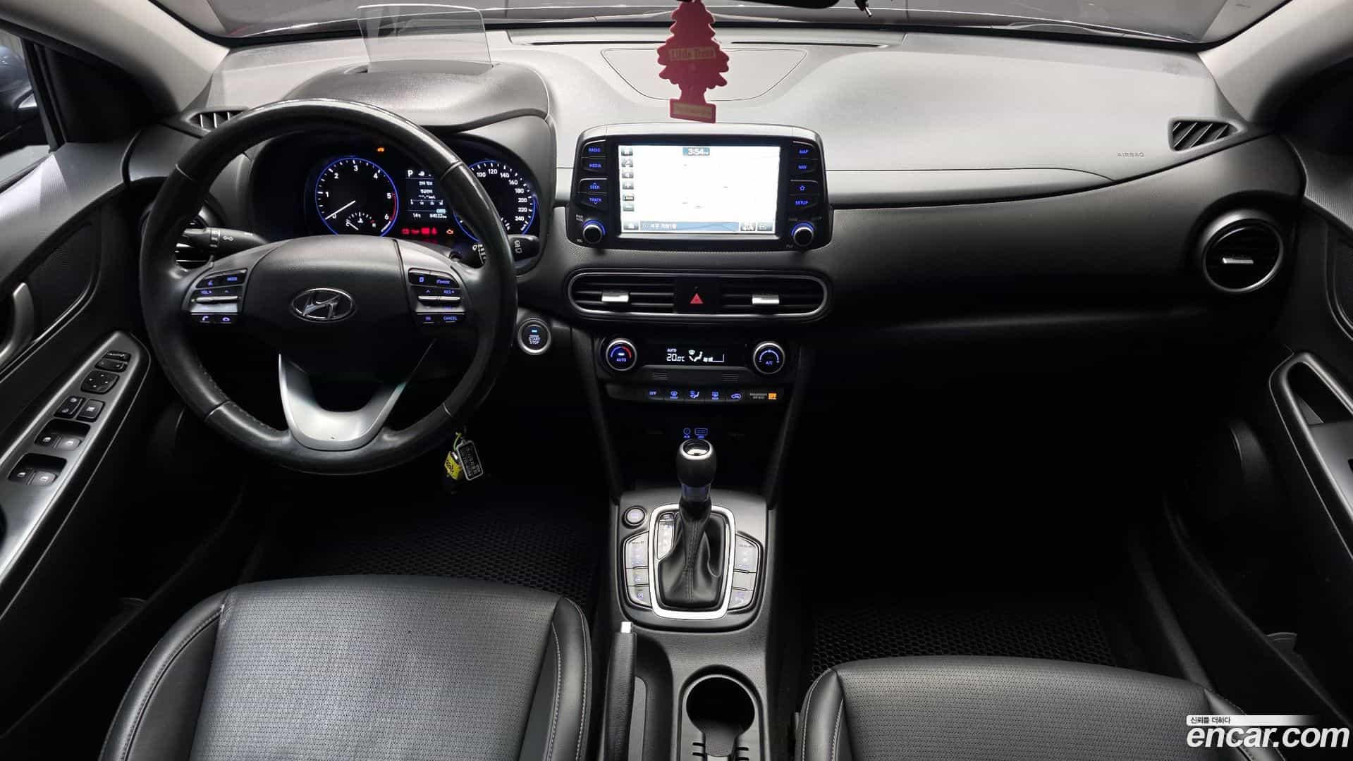 Kona Hyundai 2018.2-INNER-007