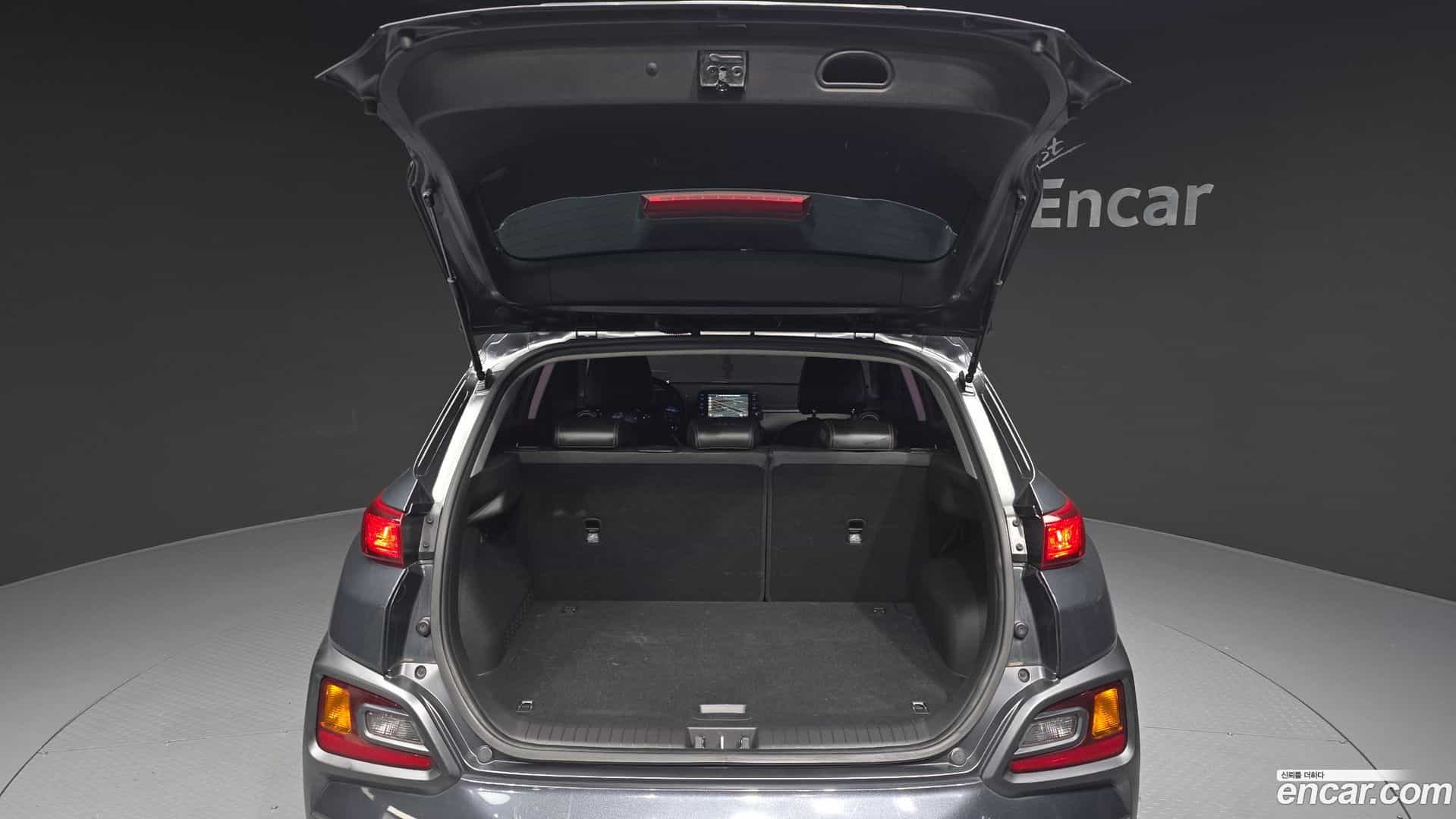 Kona Hyundai 2018.2-OPTION-024
