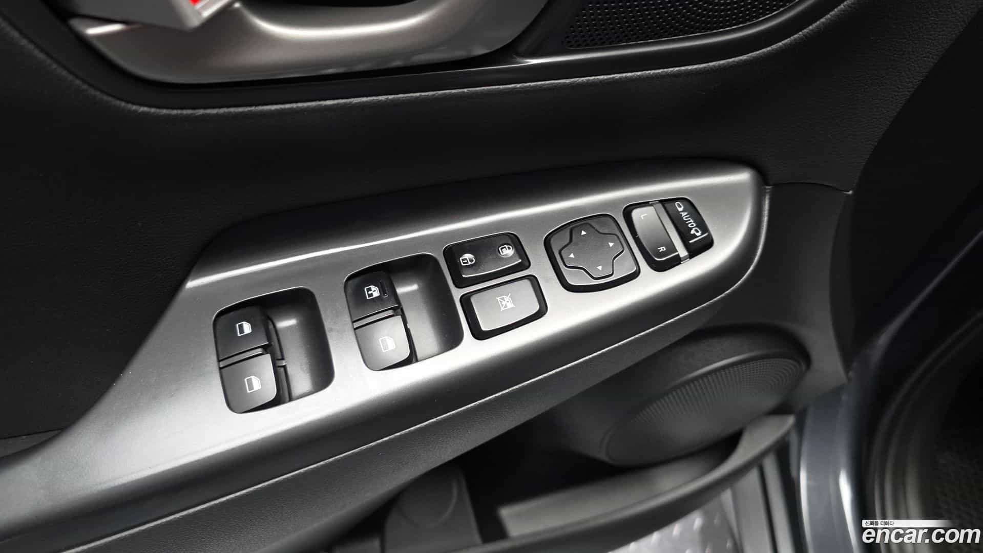 Kona Hyundai 2018.2-OPTION-041