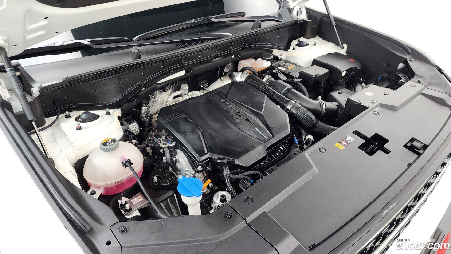 Main__Slider__Photo:Santafe Hyundai 2023.8-5