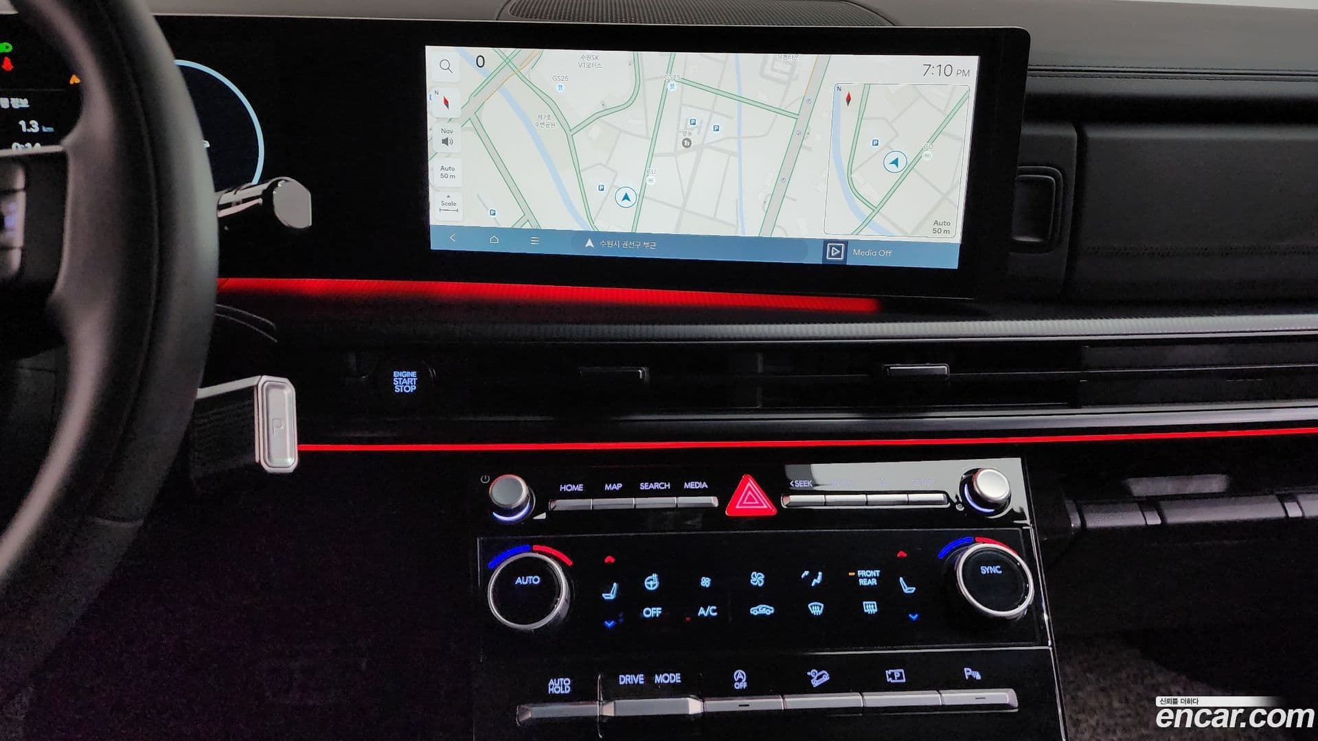 Main__Slider__Photo:Santafe Hyundai 2023.8-12