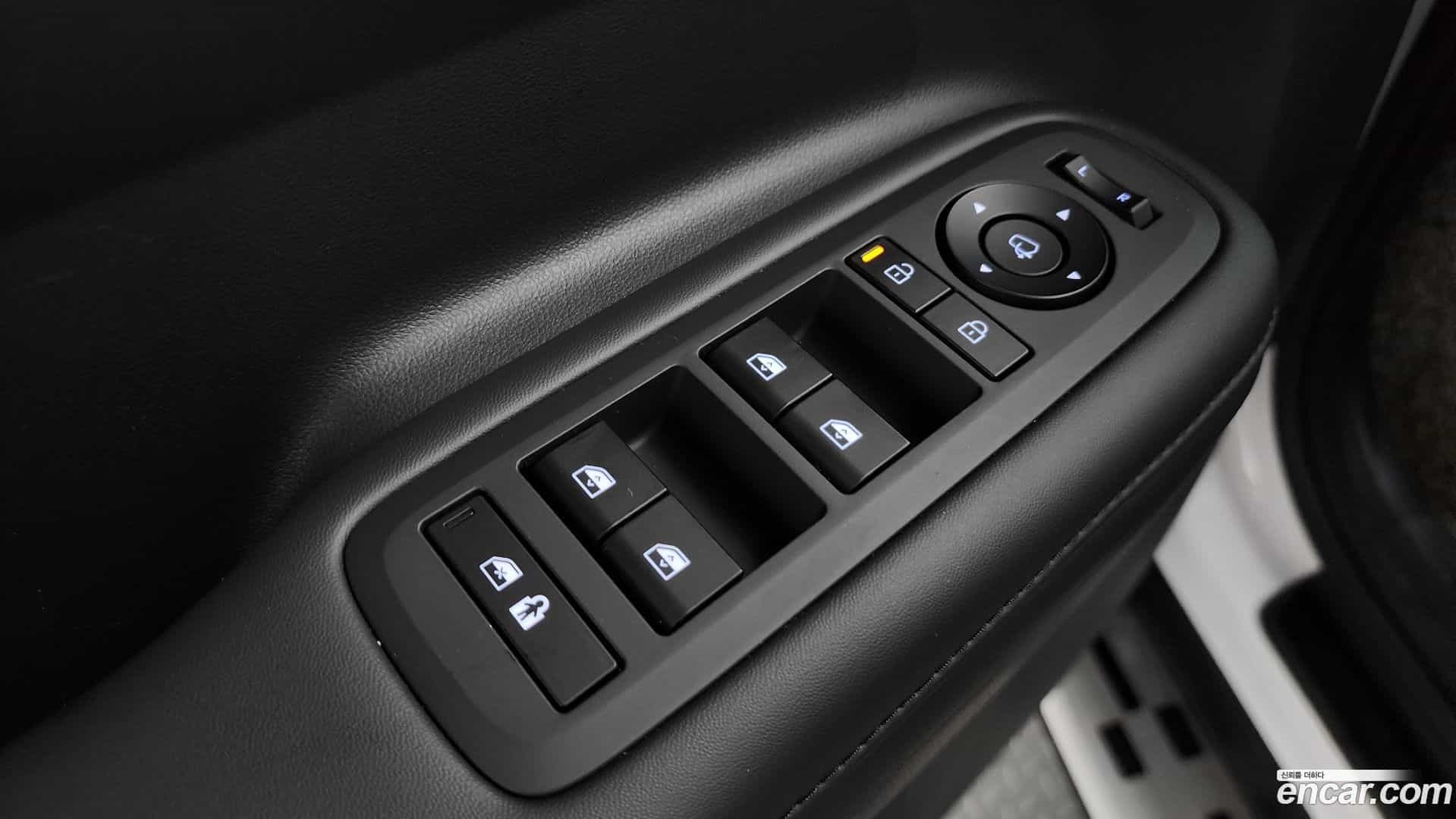 Santafe Hyundai 2023.8-OPTION-040