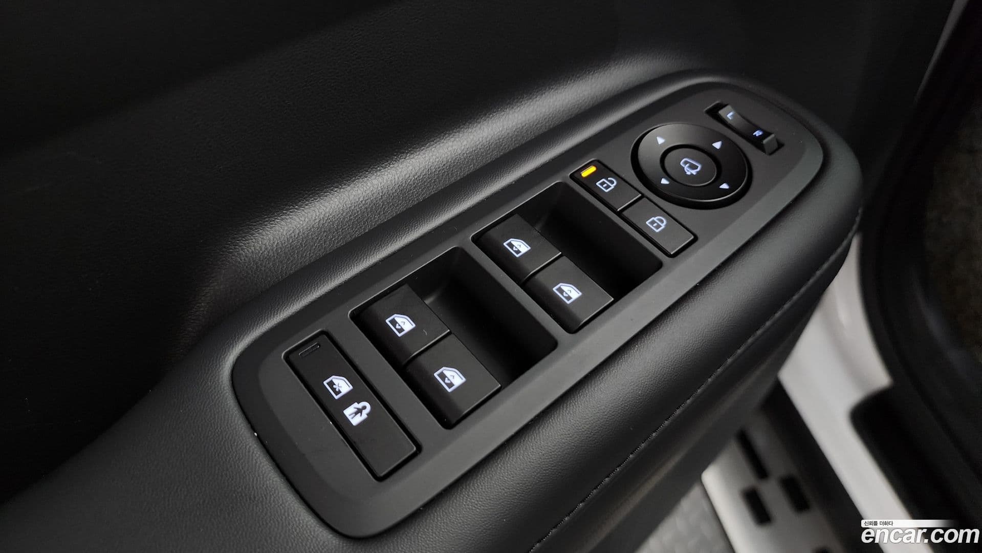 Main__Slider__Photo:Santafe Hyundai 2023.8-26
