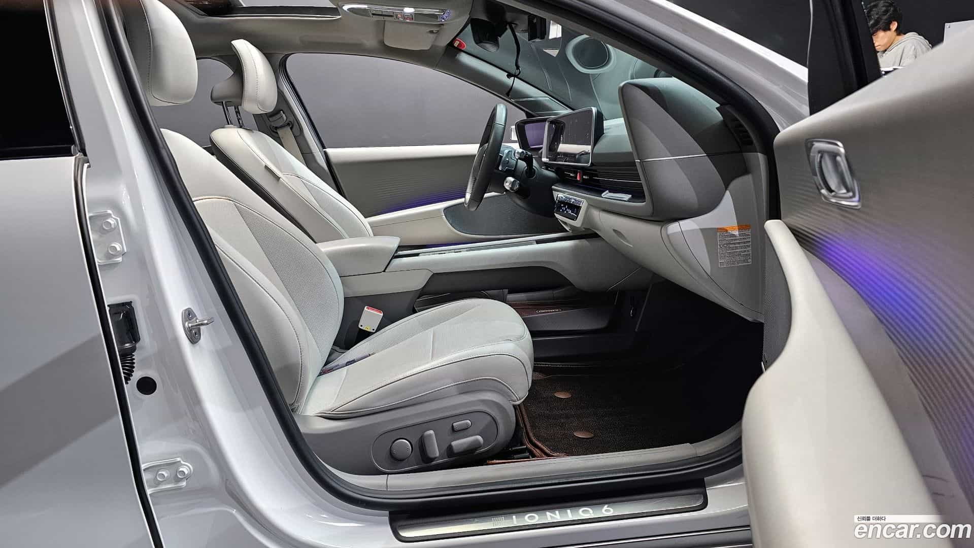 Ioniq6 Hyundai 2022.10-INNER-036