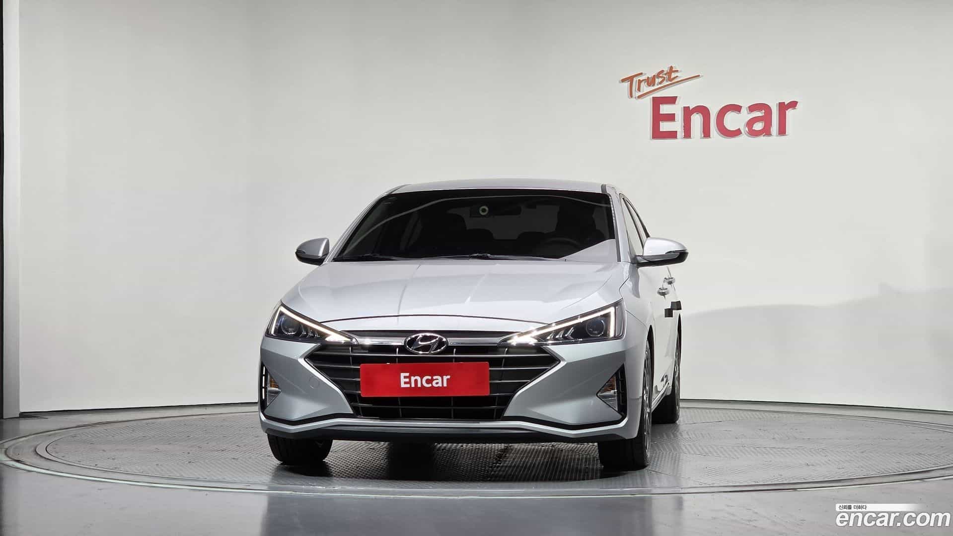 AVANTE Hyundai 2019.5-OUTER-003