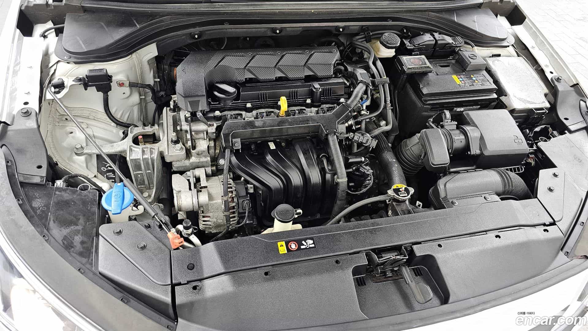 AVANTE Hyundai 2019.5-OUTER-006