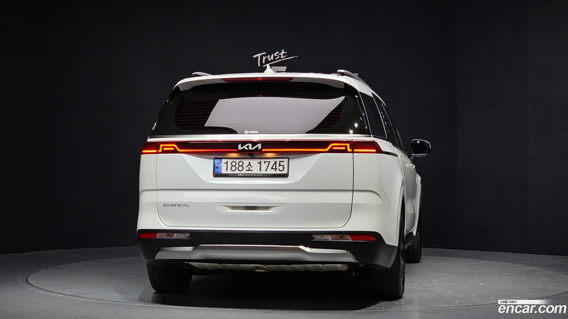 Main__Slider__Photo:Canival Kia 2023.6-3
