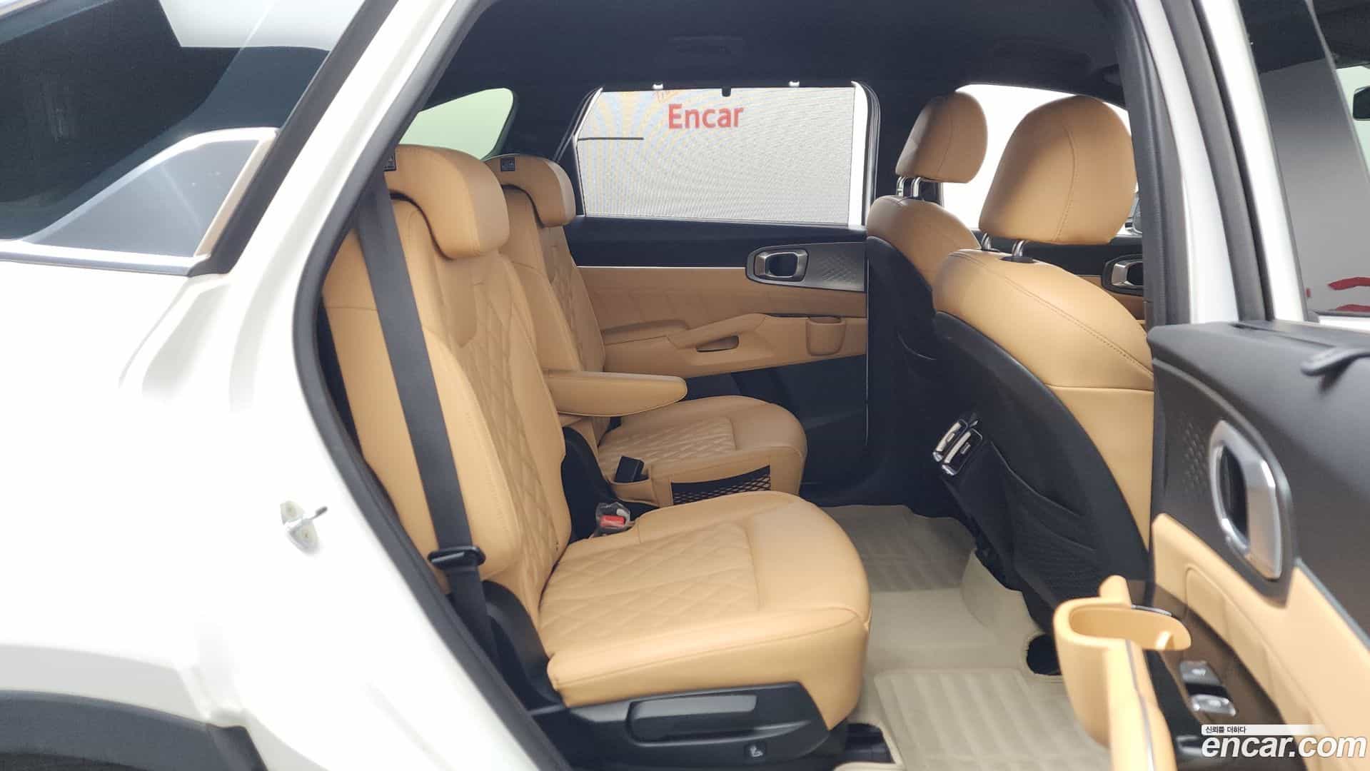 Sorento Kia 2021.4-INNER-036