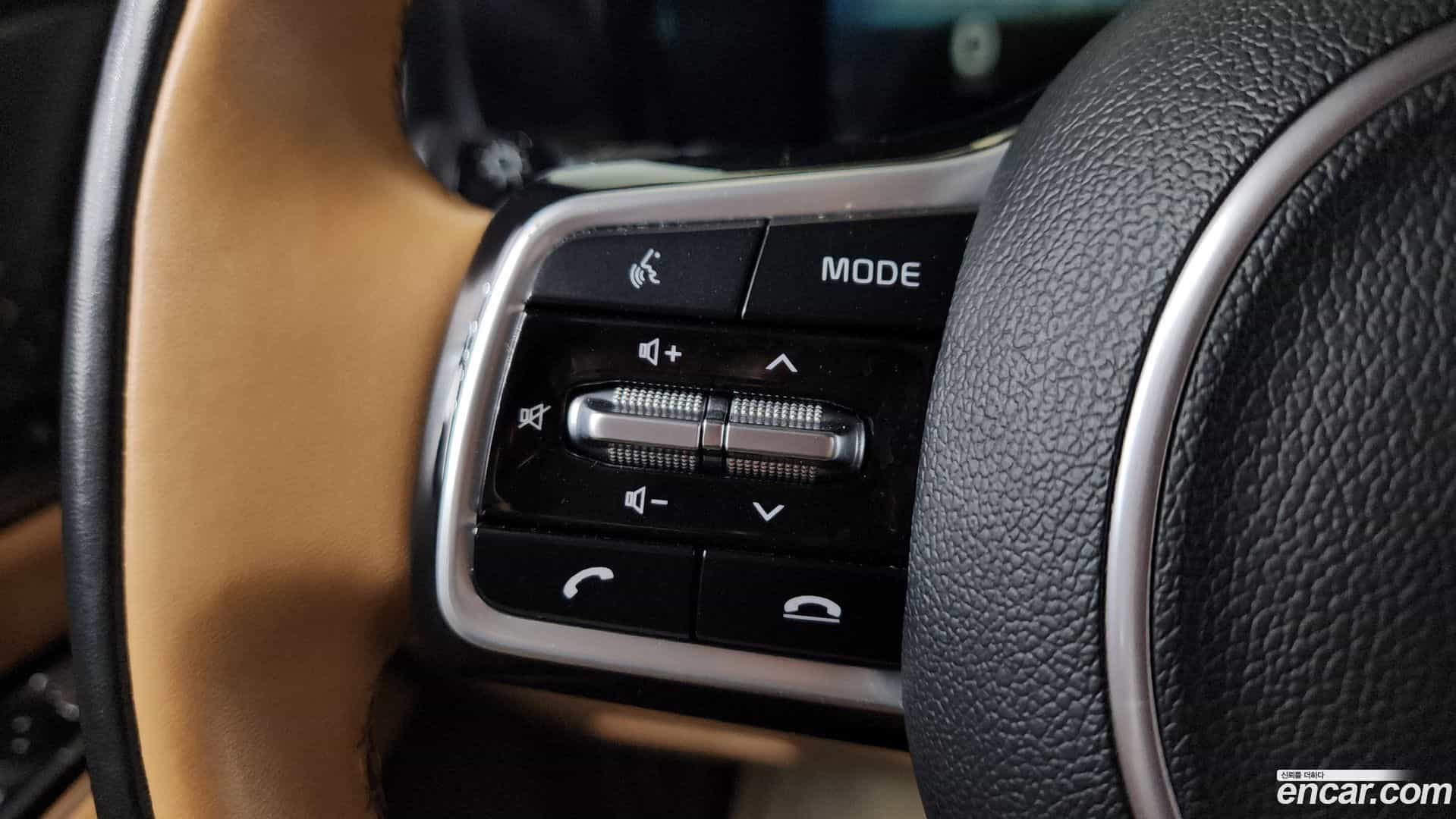 Sorento Kia 2021.4-OPTION-052