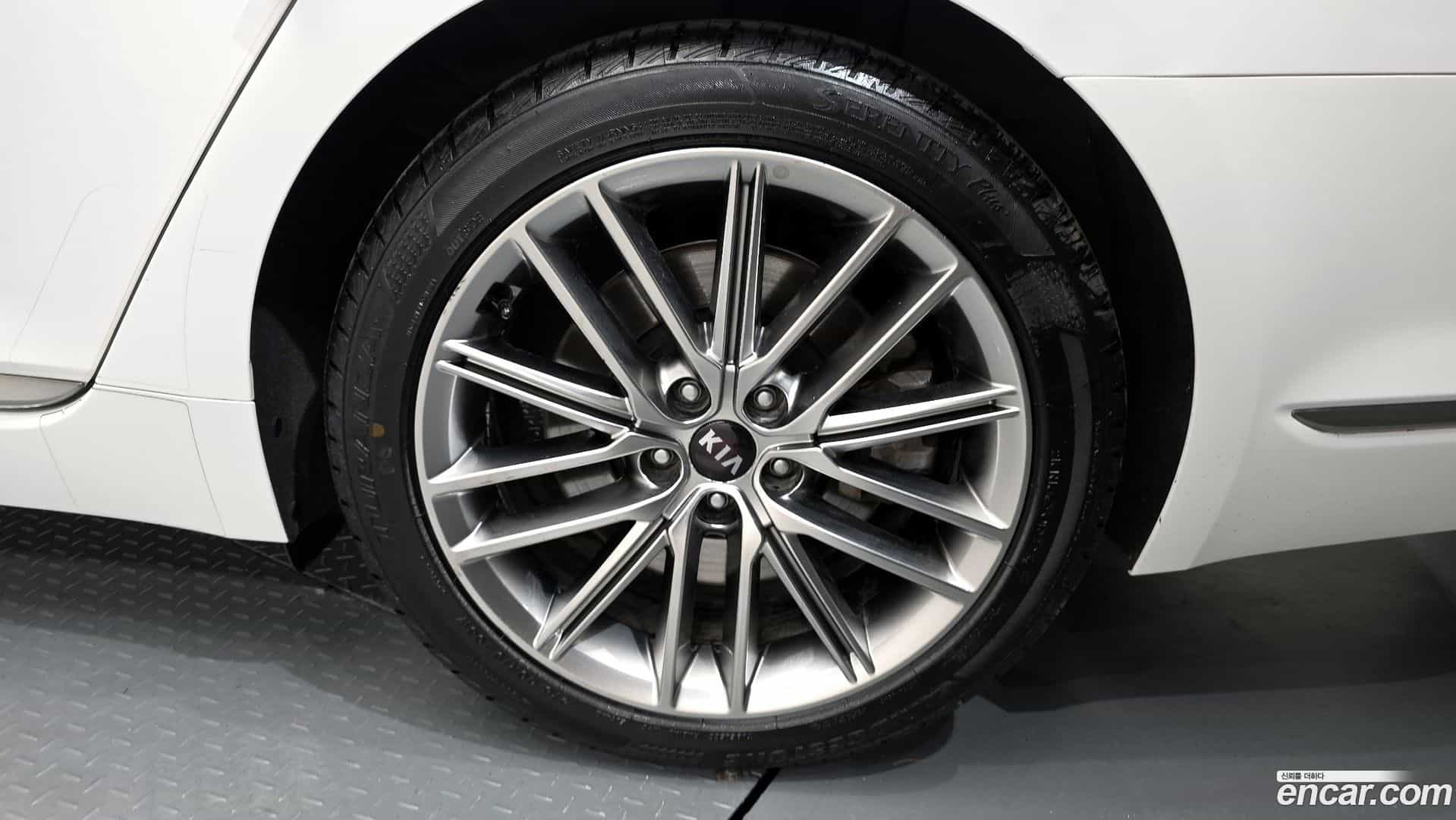 K9 Kia 2021.0-OUTER-031
