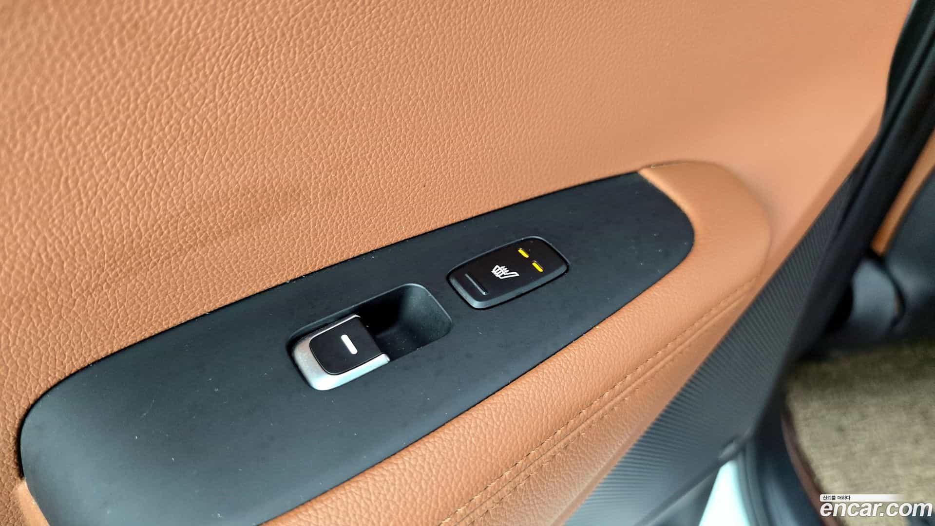 Sorento Kia 2018.6-OPTION-021